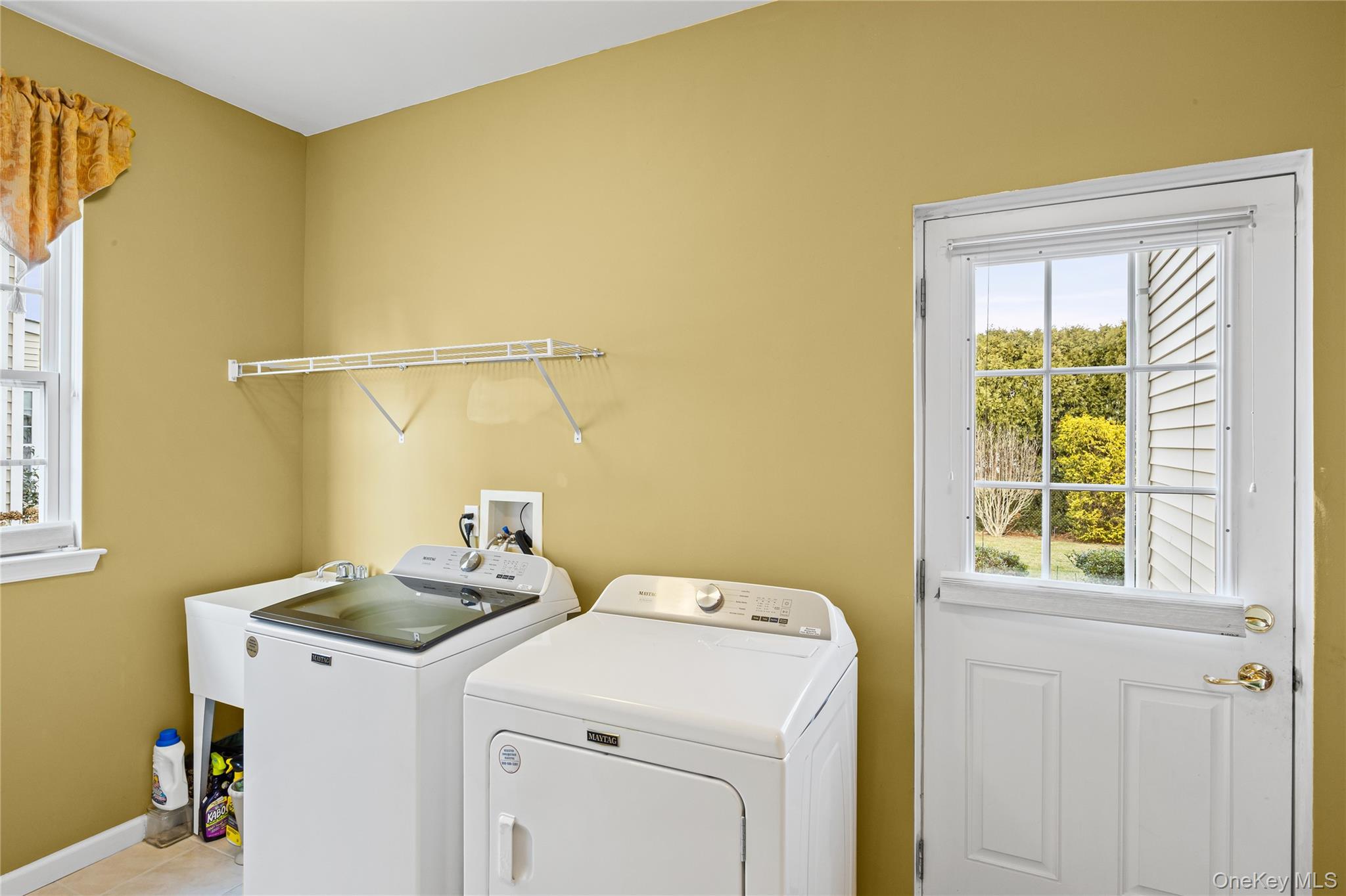 #15 photo, 4 Avolet Court, מחוז סאפוק Mount Sinai , NY 11766