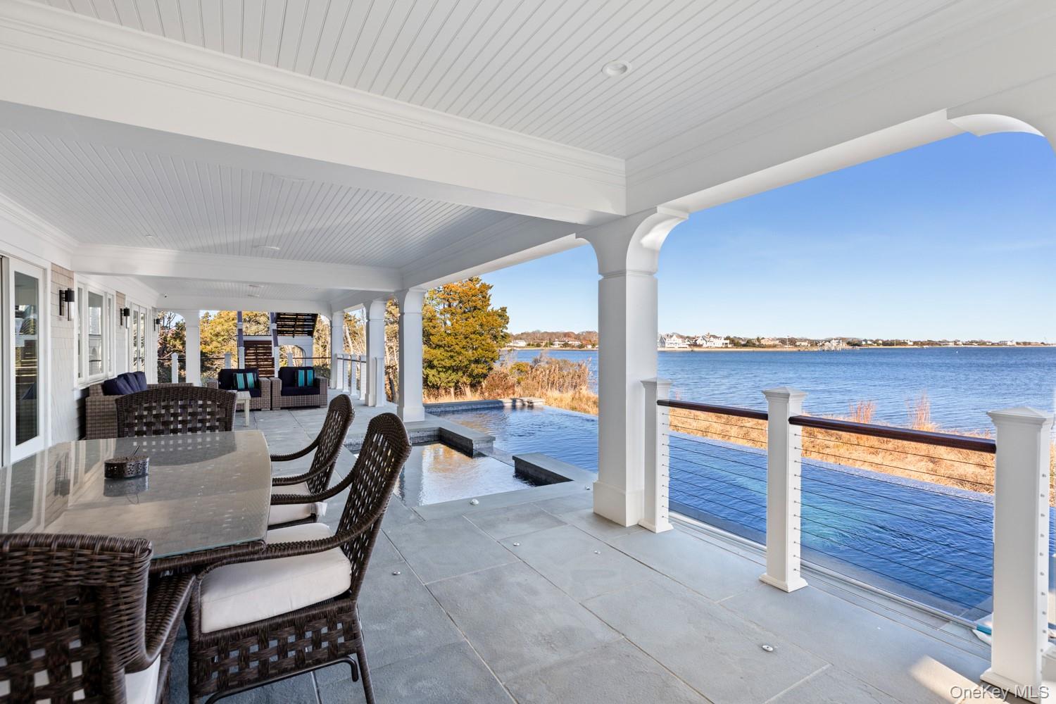 #12 photo, 17 Ludlow Lane, 롱 아일랜드 Hampton Bays , NY 11946