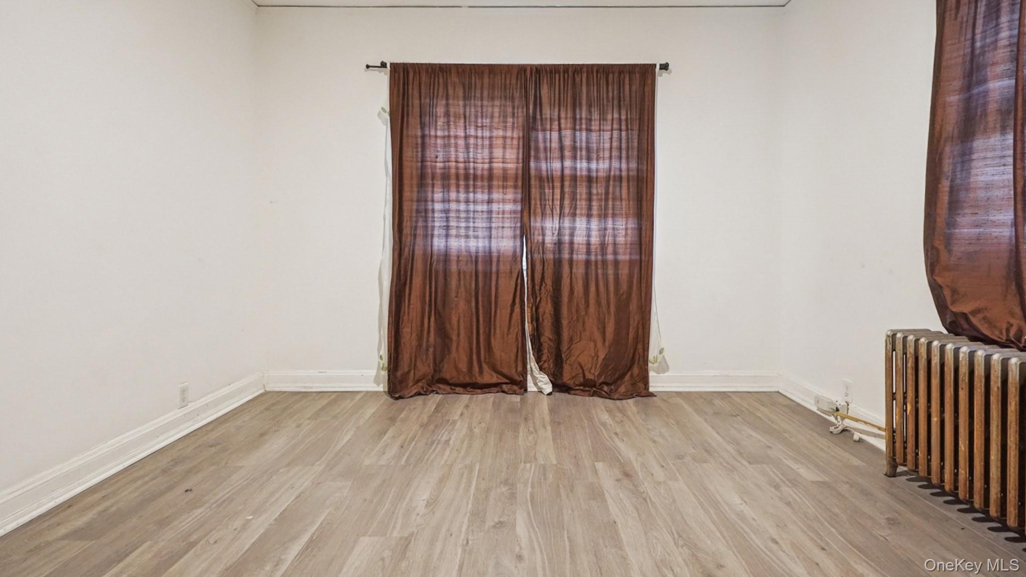 #4 photo, 252 S 10th Avenue, 뉴욕주 Mount Vernon , NY 10550