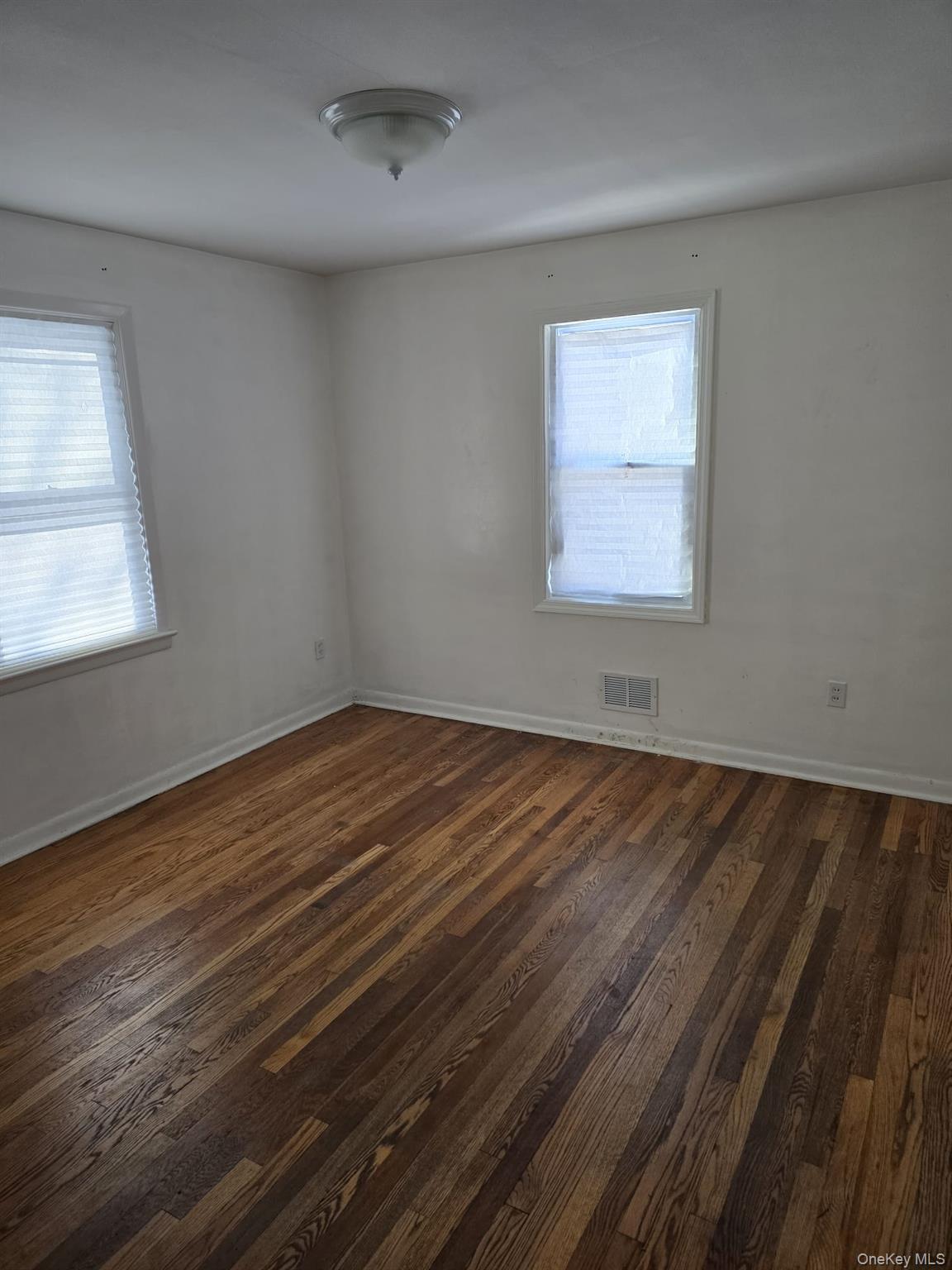 #6 photo, 3 Christmas Hill Road, 纽约州 Airmont , NY 10952