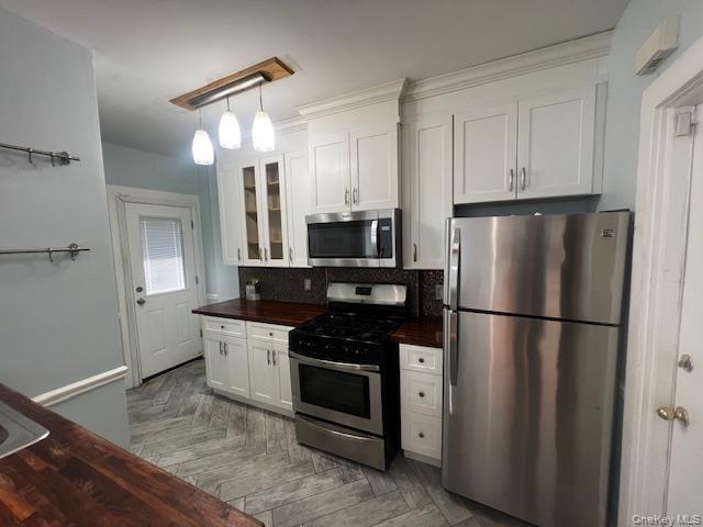 #1 photo, 22 Stephenson Boulevard, New Rochelle , NY 10801