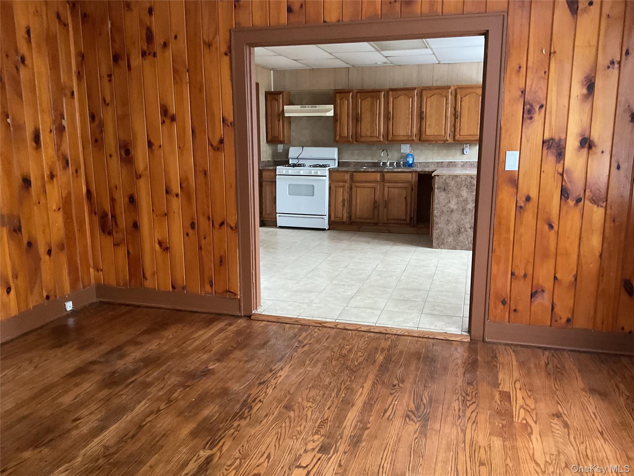 #3 photo, 76 Lawrwnce Avenue, New Windsor , NY 12553