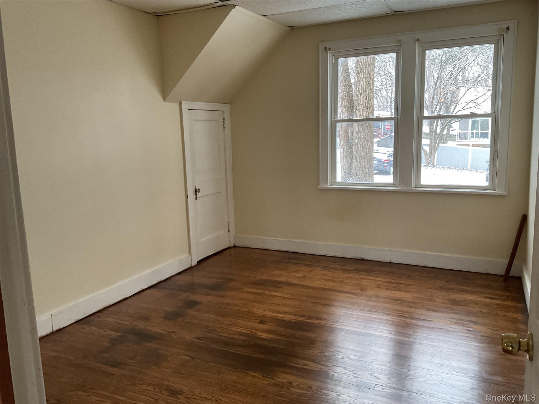 #6 photo, 76 Lawrwnce Avenue, New Windsor , NY 12553