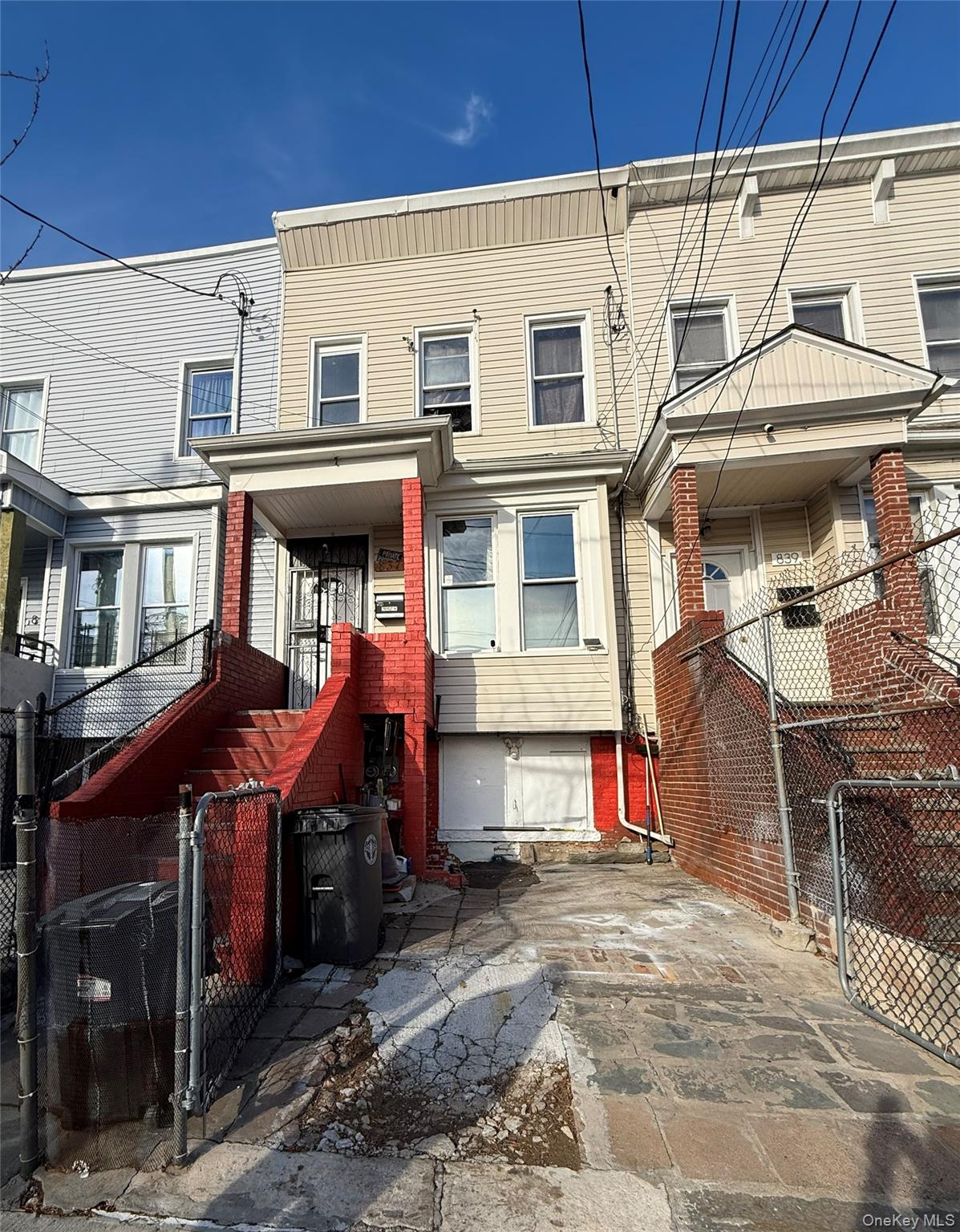 #2 photo, 837 Jennings Street, Бронкс ‖ Bronx , NY 10459