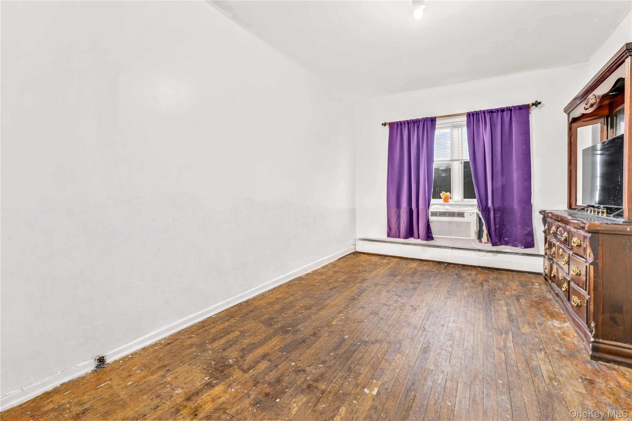 #4 photo, 989 Schenck Avenue, הברונקס Brooklyn , NY 11207