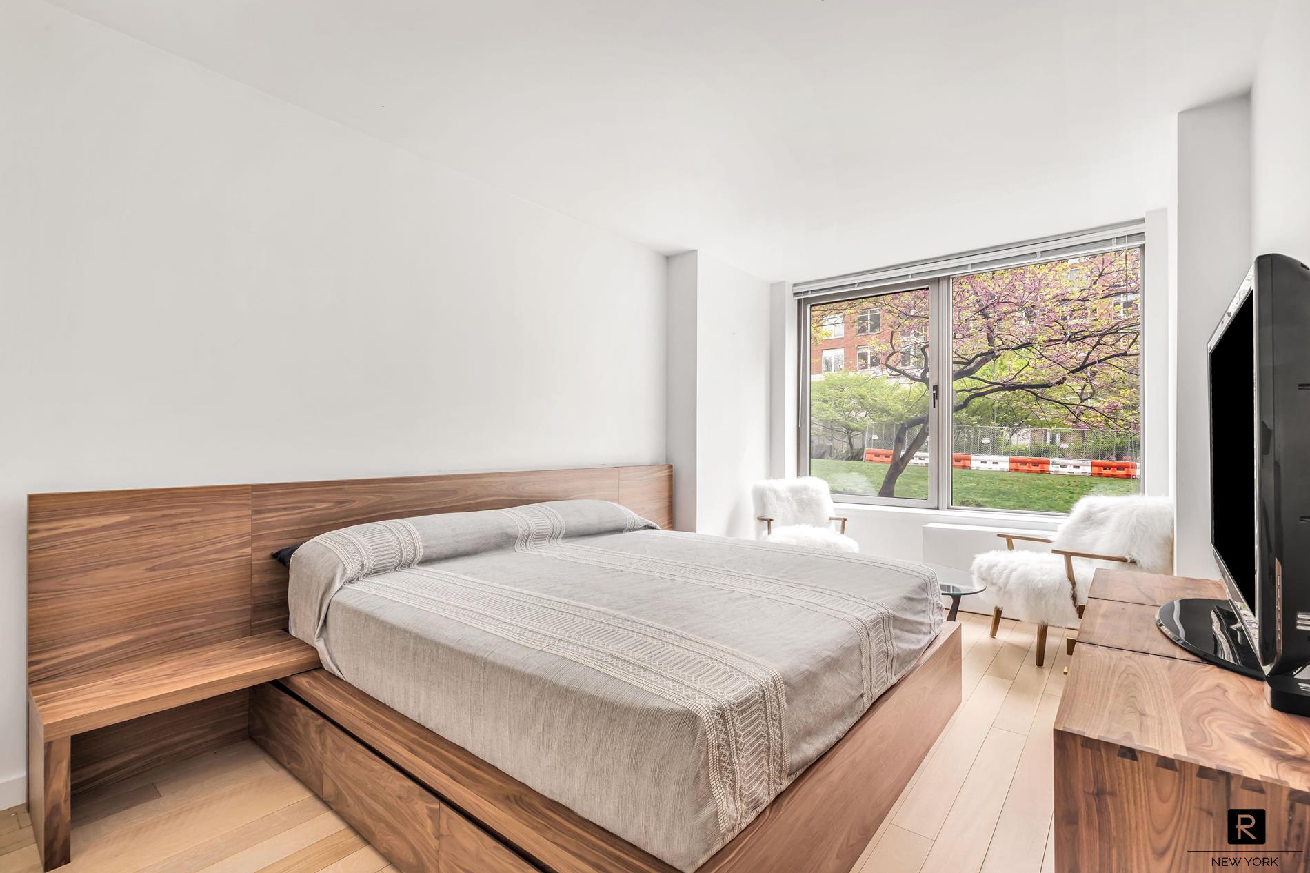 #5 photo, New York City, Battery Park City , NY 10282