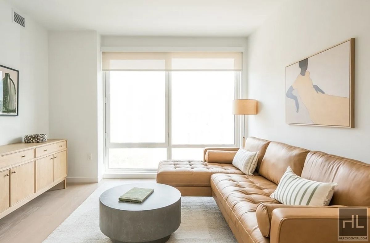 #6 photo, 975 Nostrand Avenue, 브루클린 Crown Heights , NY 11225