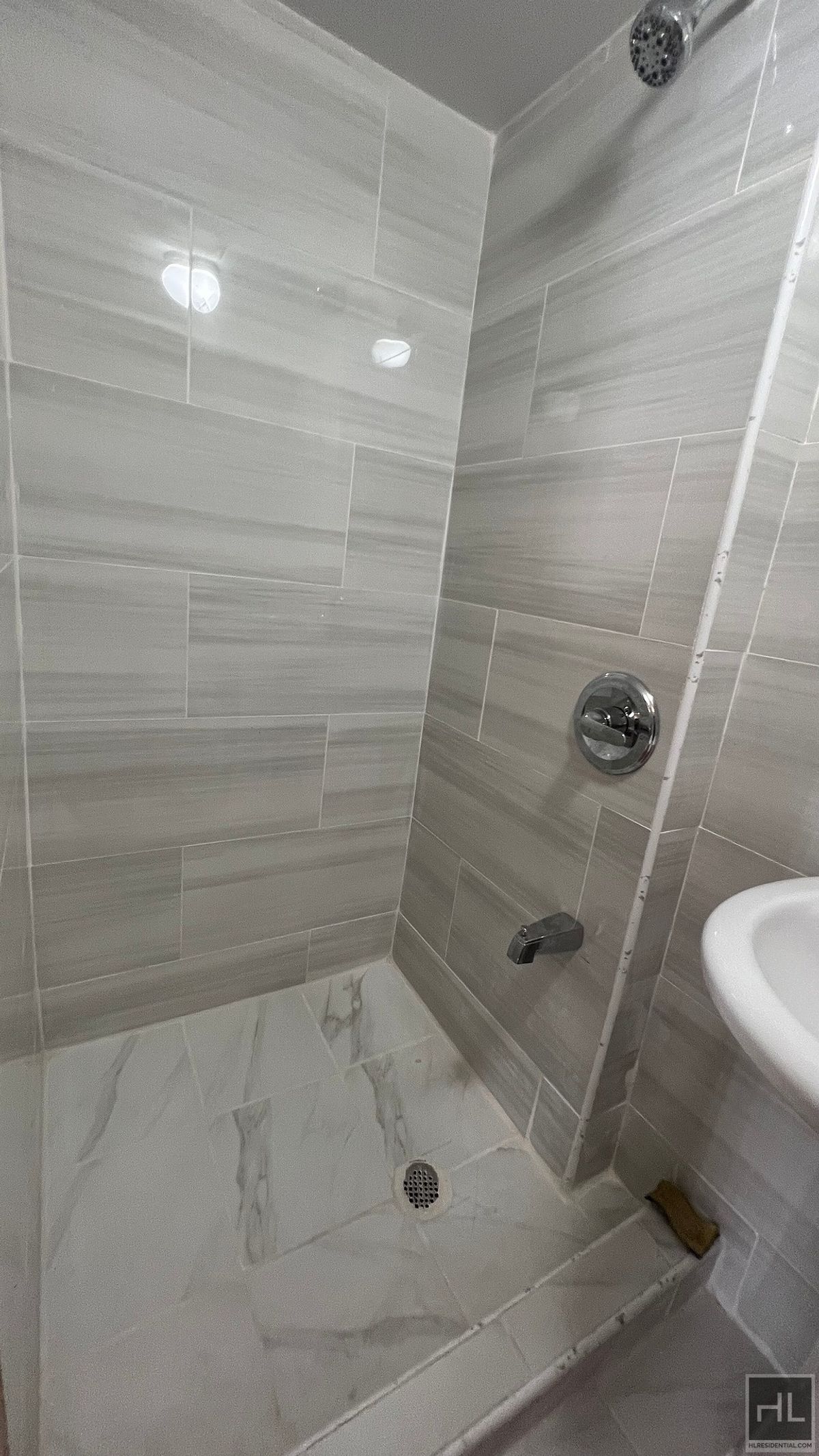 #11 photo, 687 E 46th Street, ब्रुकलीन East Flatbush , NY 11203