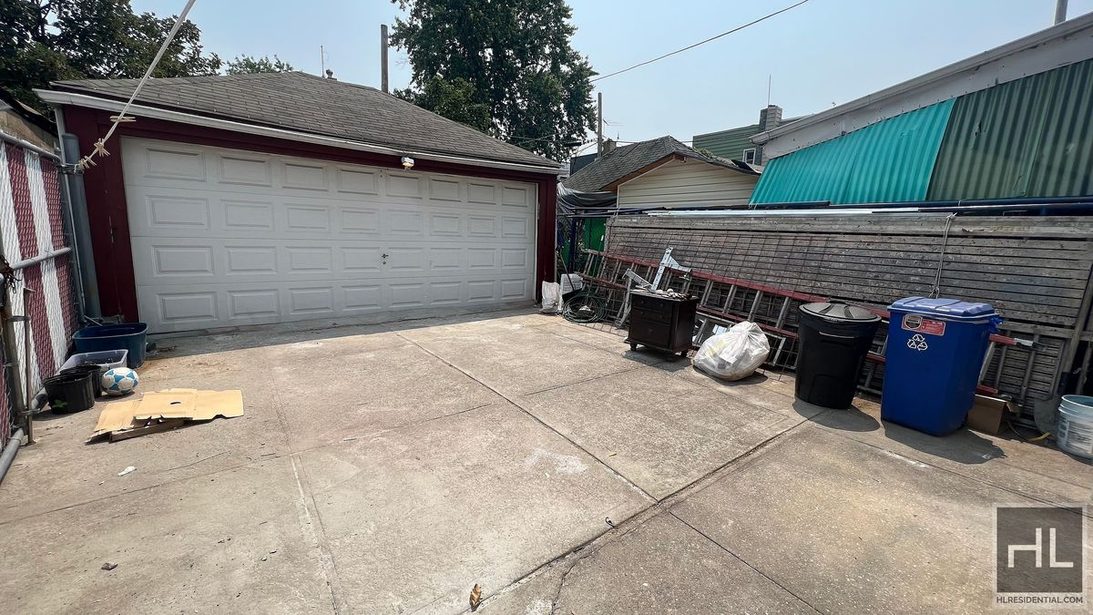 #12 photo, 687 E 46th Street, ब्रुकलीन East Flatbush , NY 11203