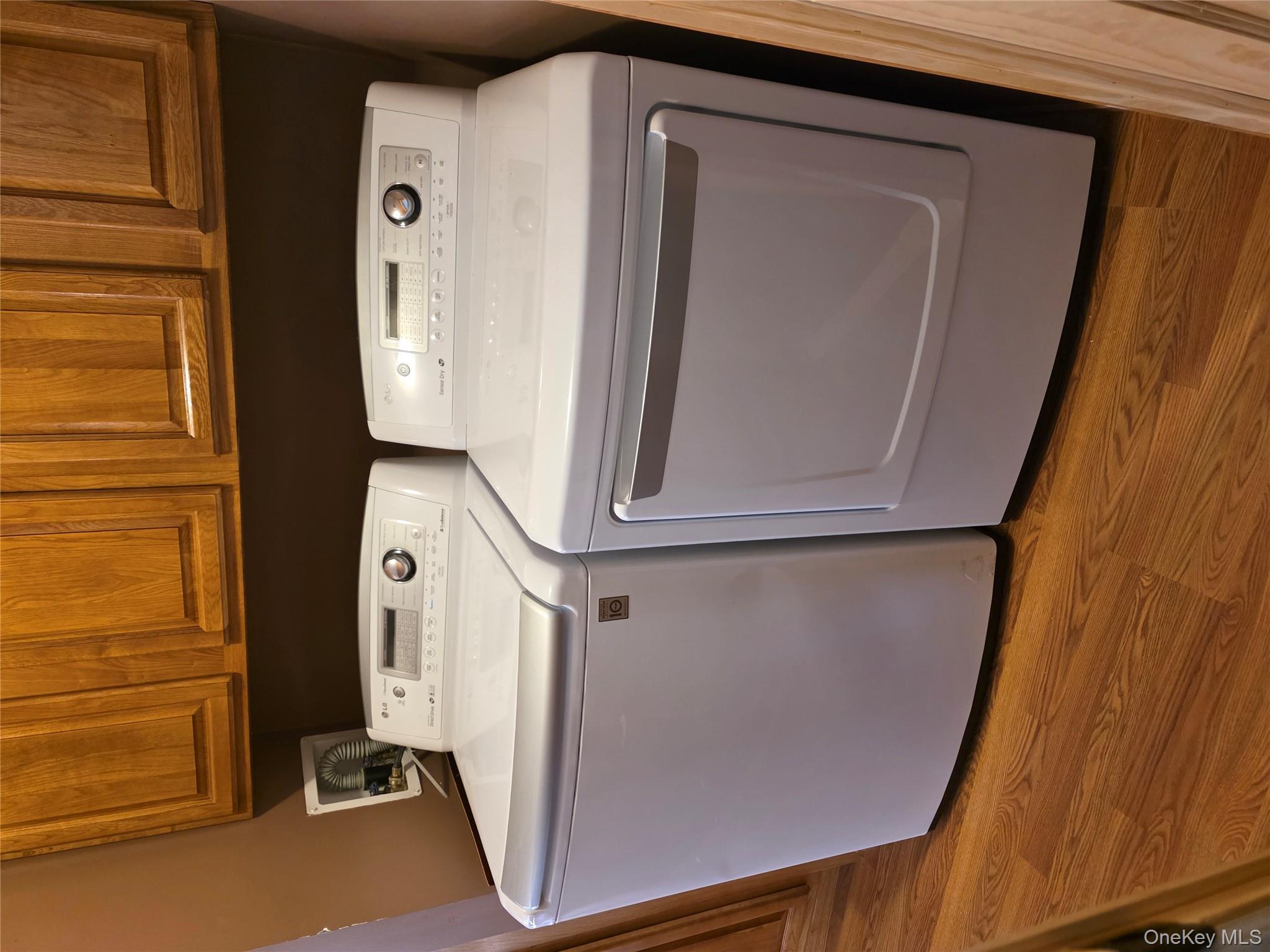 #11 photo, 8 Greenrose Drive, Marlboro , NY 12542