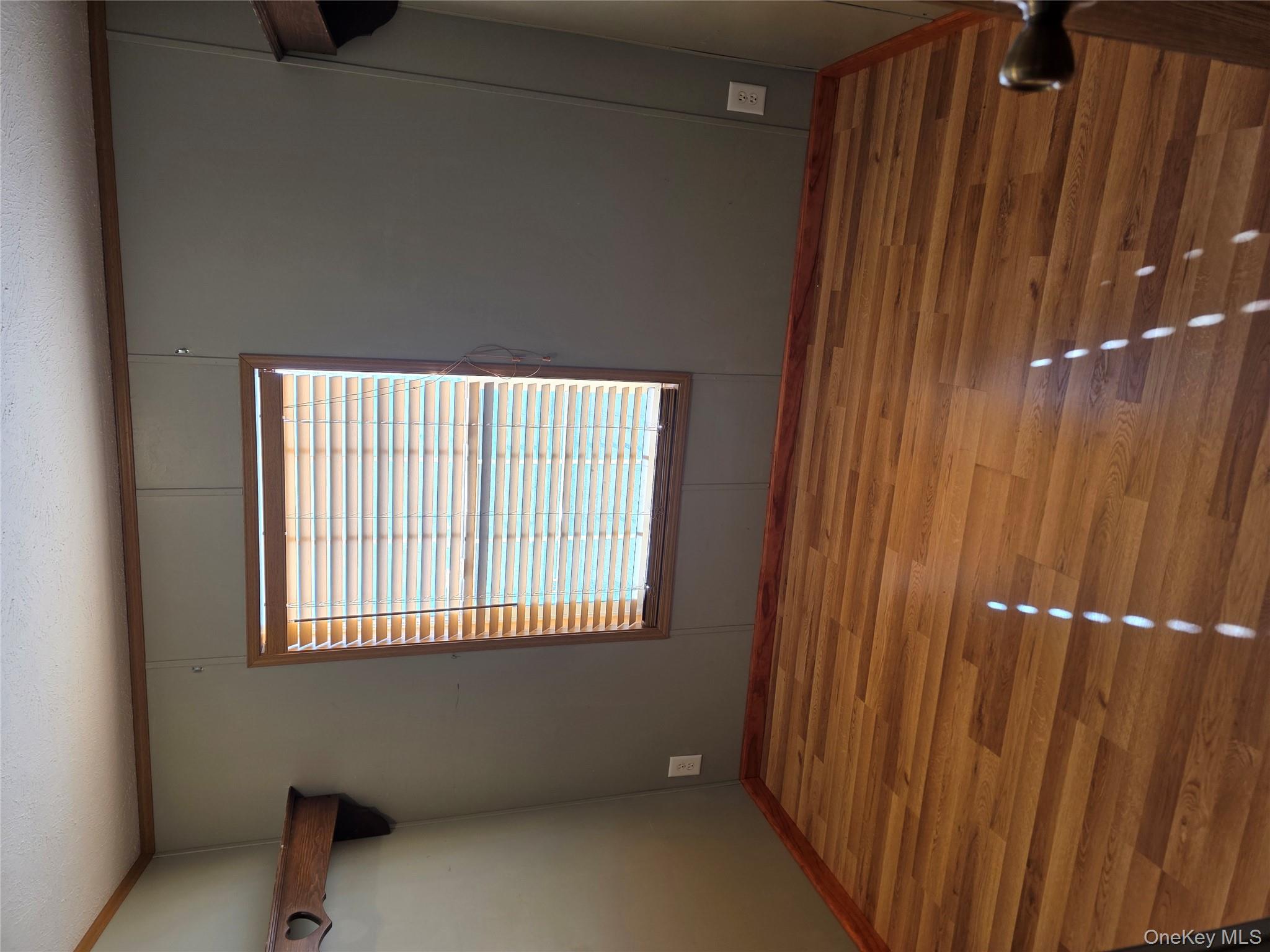 #6 photo, 8 Greenrose Drive, Marlboro , NY 12542