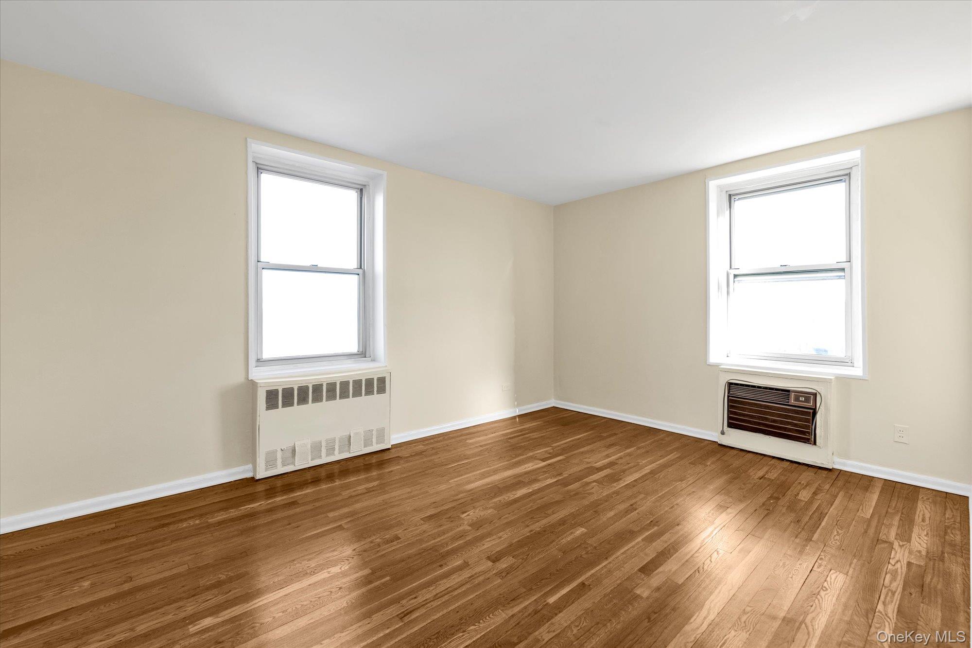 #10 photo, 209-80 18 Avenue, Bayside , NY 11360