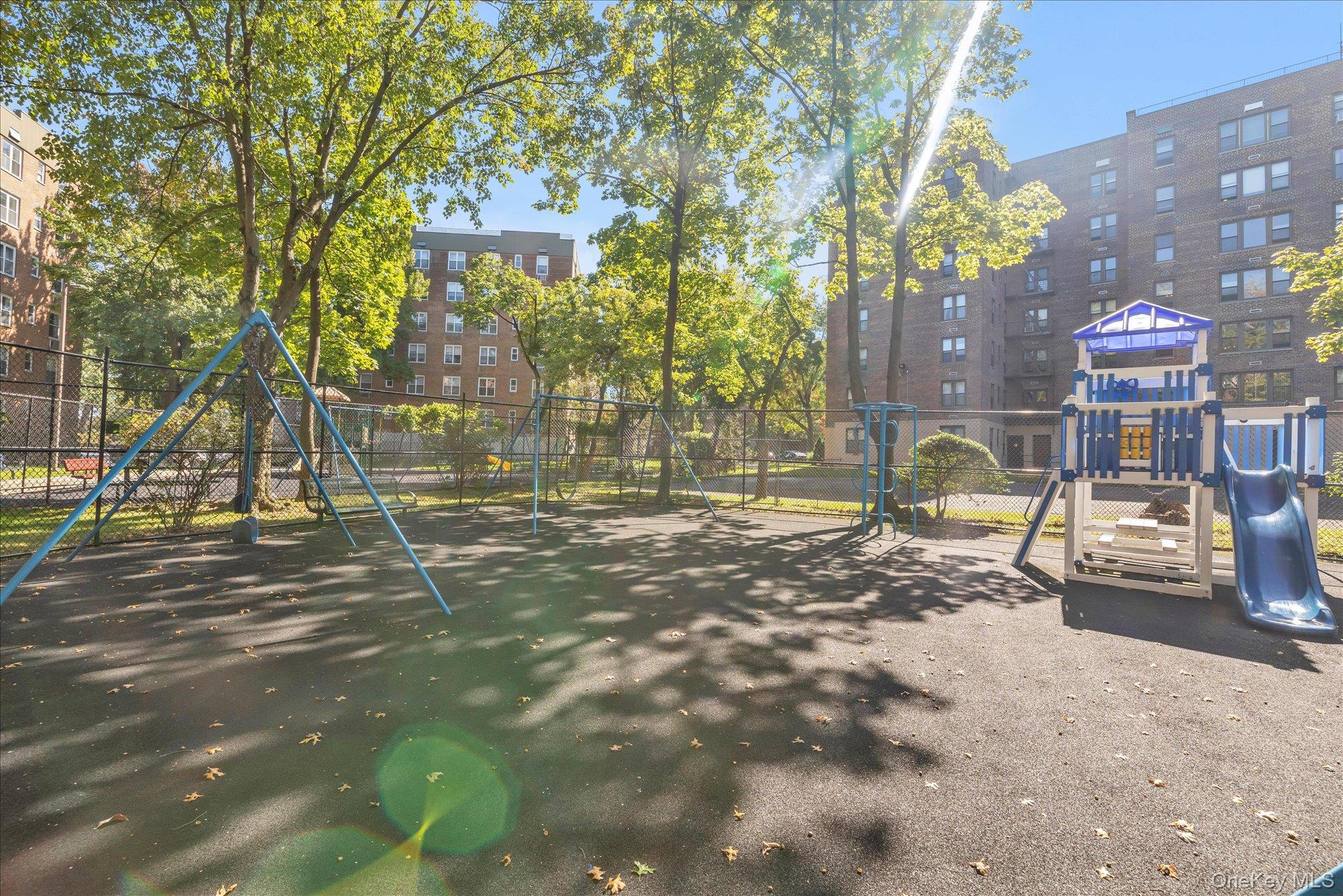 #18 photo, 209-80 18 Avenue, Bayside , NY 11360