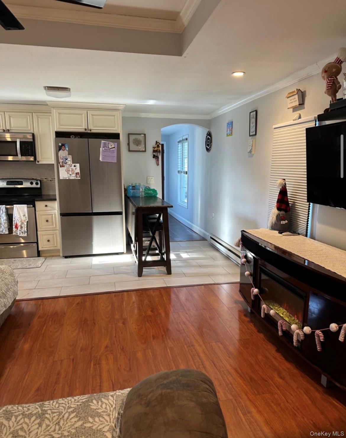 #4 photo, 10 Elm Avenue, 롱 아일랜드 Bay Shore , NY 11706