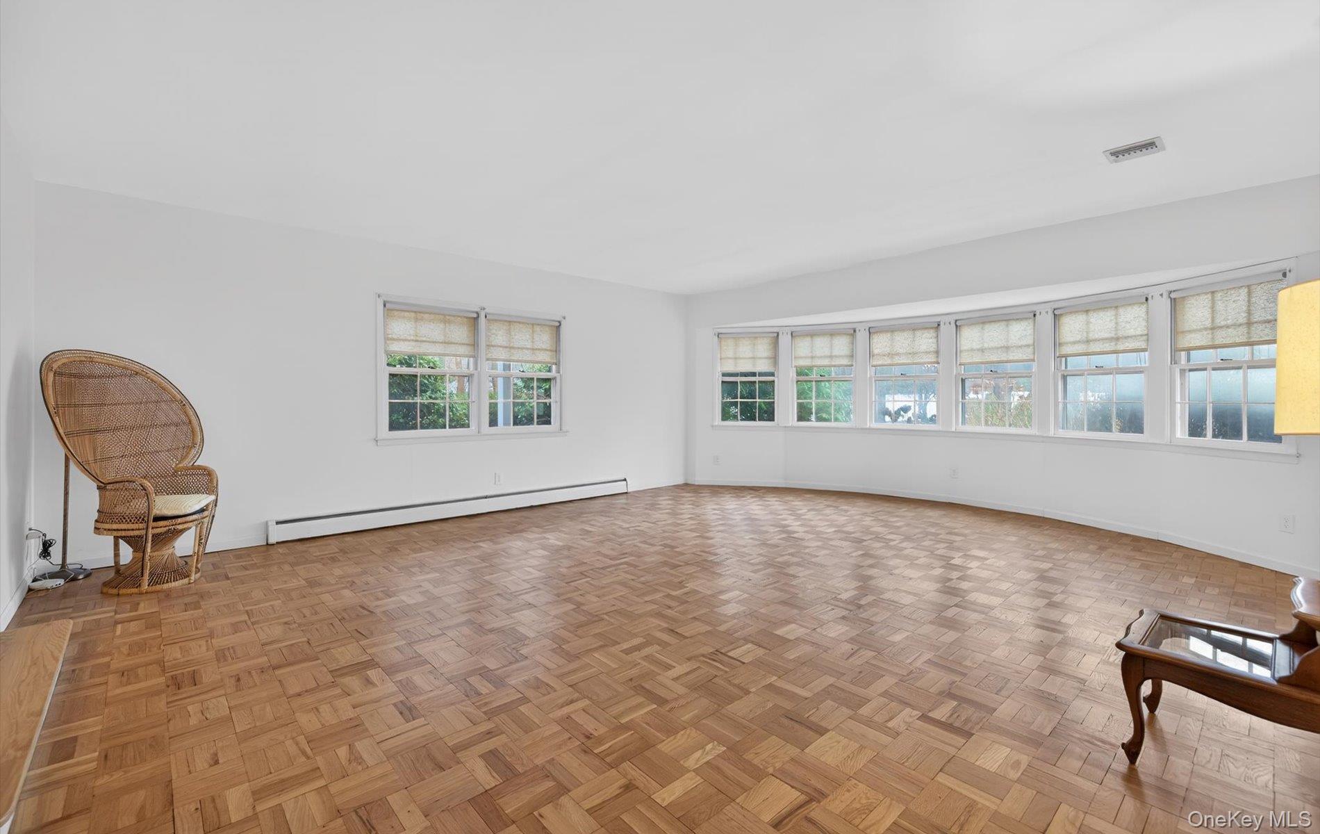 #10 photo, 4 Penn Court, 东长岛 Dix Hills , NY 11746