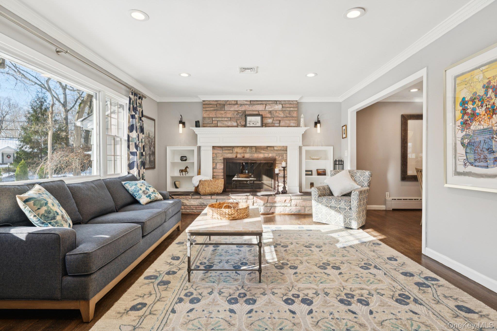 #5 photo, 4 Paul Revere Lane, Centerport , NY 11721