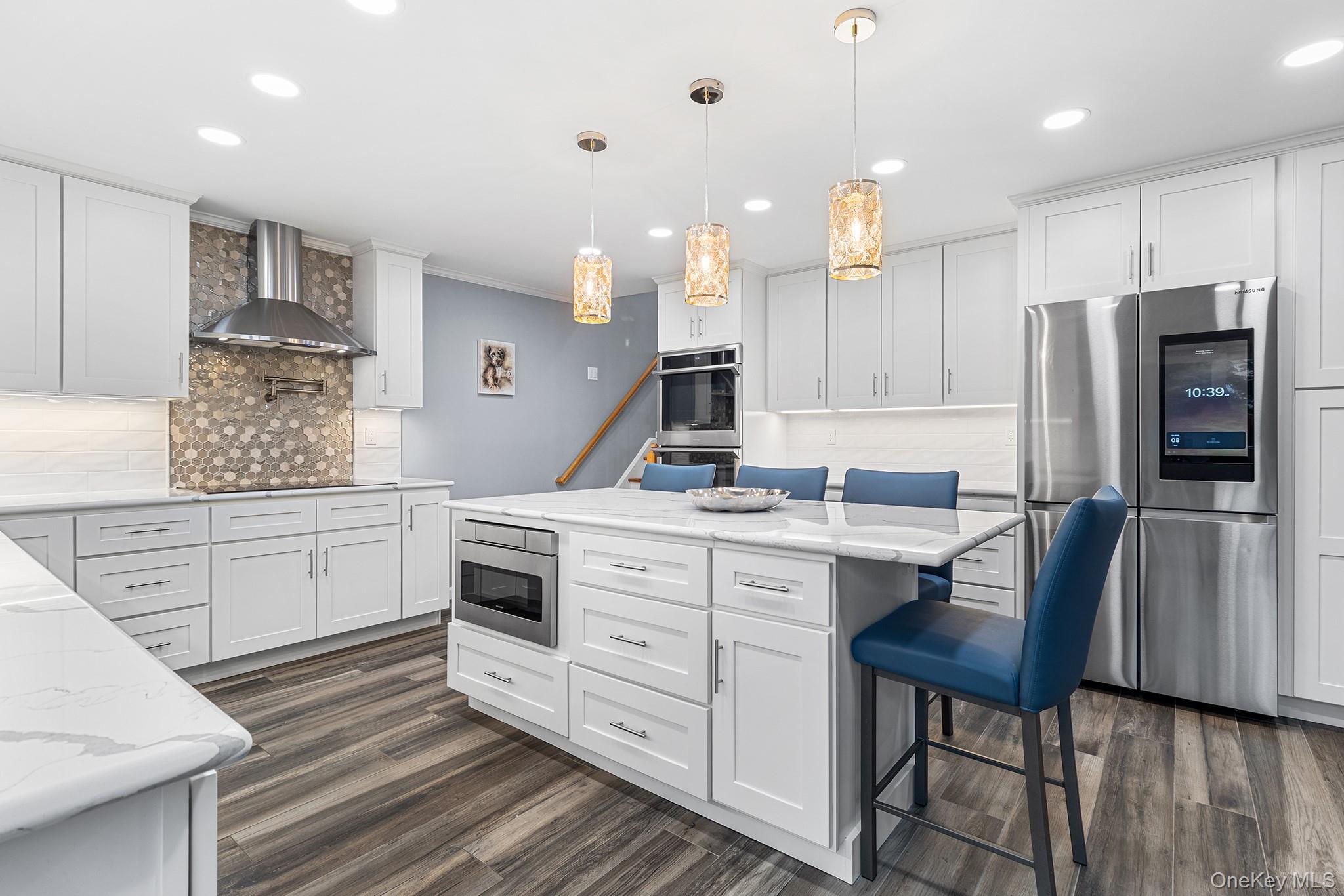 #11 photo, 3034 Bond Drive, 롱 아일랜드 Merrick , NY 11566