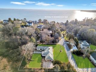 #1 photo, 10 Lenape Road, מחוז סאפוק Southampton , NY 11968