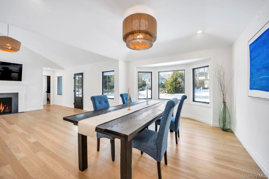 #17 photo, 10 Lenape Road, Southampton , NY 11968