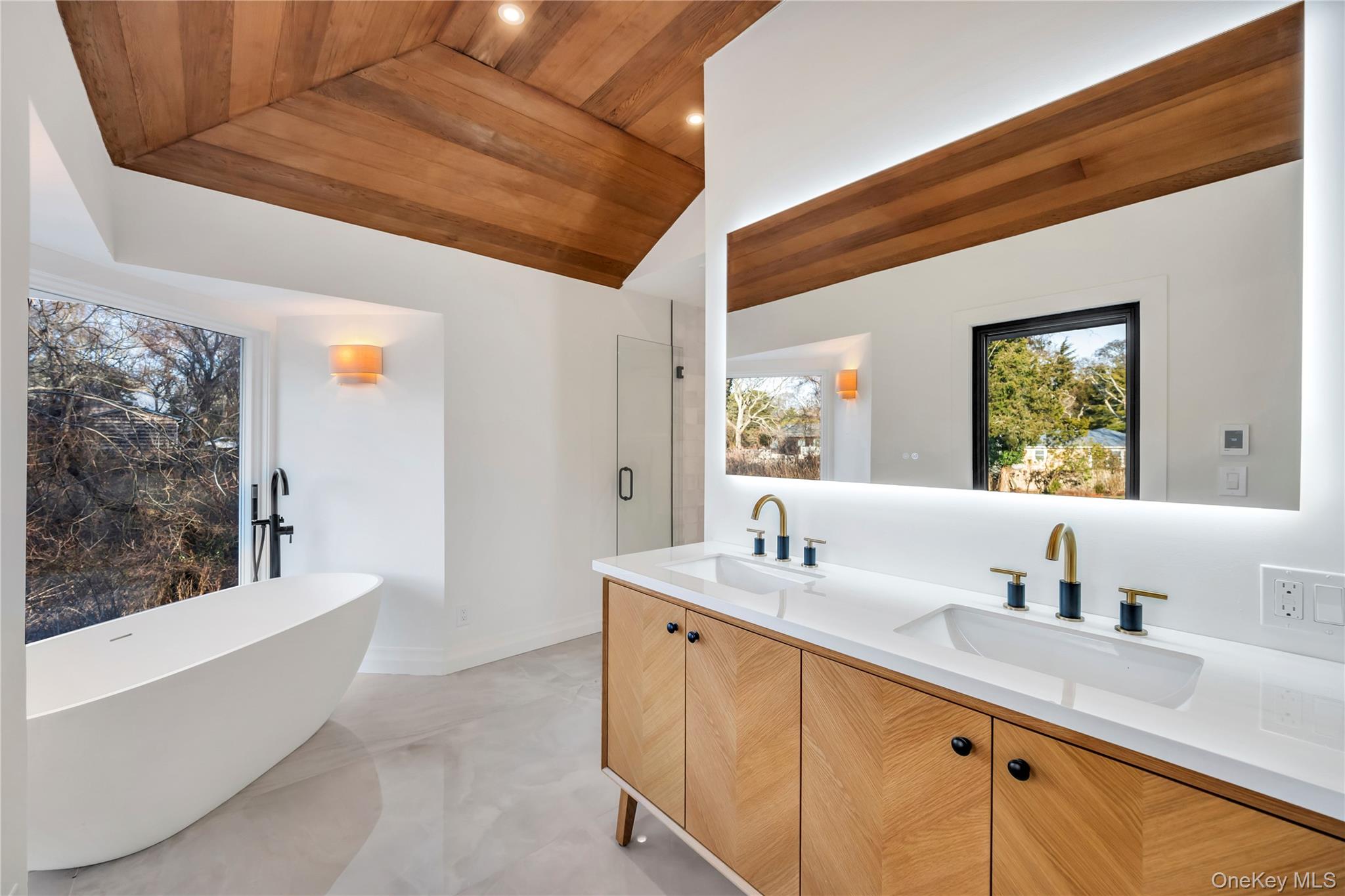 #4 photo, 10 Lenape Road, מחוז סאפוק Southampton , NY 11968