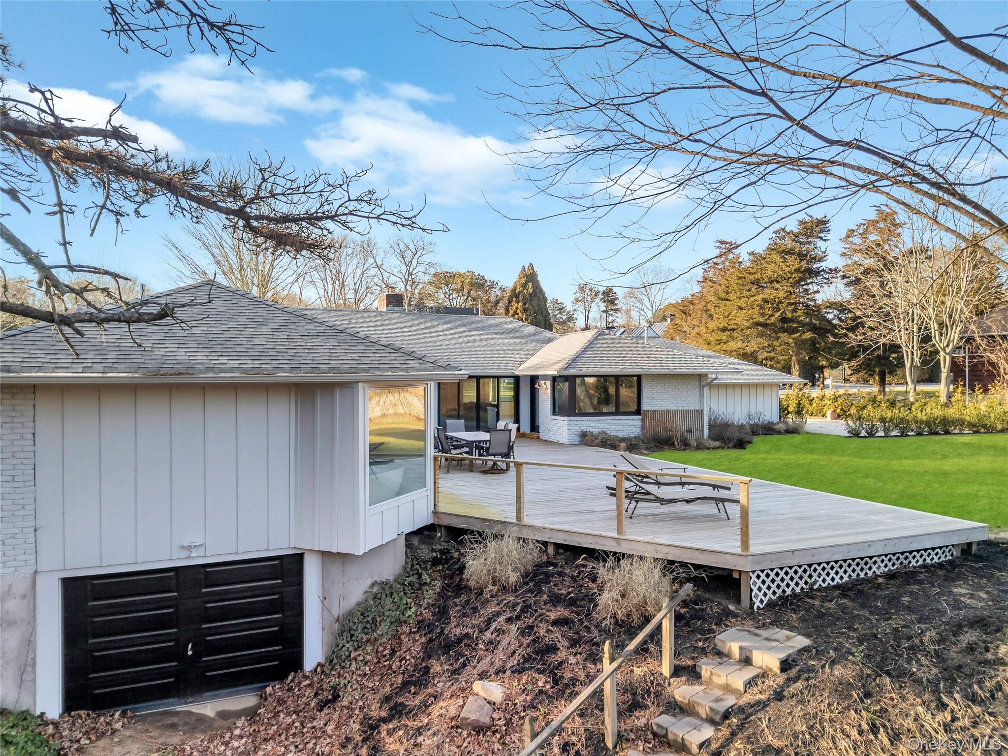 #6 photo, 10 Lenape Road, מחוז סאפוק Southampton , NY 11968