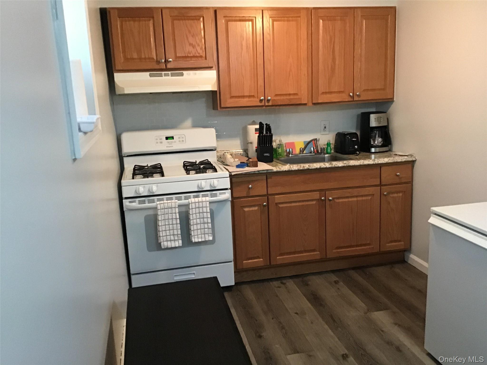 #2 photo, 46 Benson Street, 뉴욕주 West Haverstraw , NY 10993