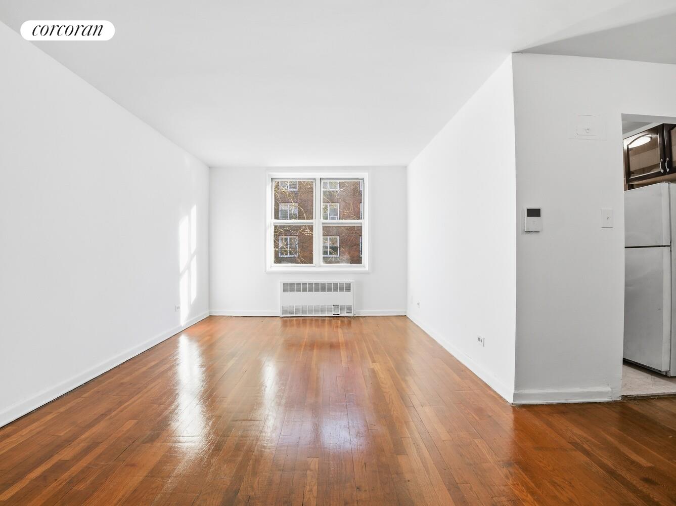 #4 photo, 1475 THIERIOT Avenue, ब्रोंक्स Parkchester , NY 10460