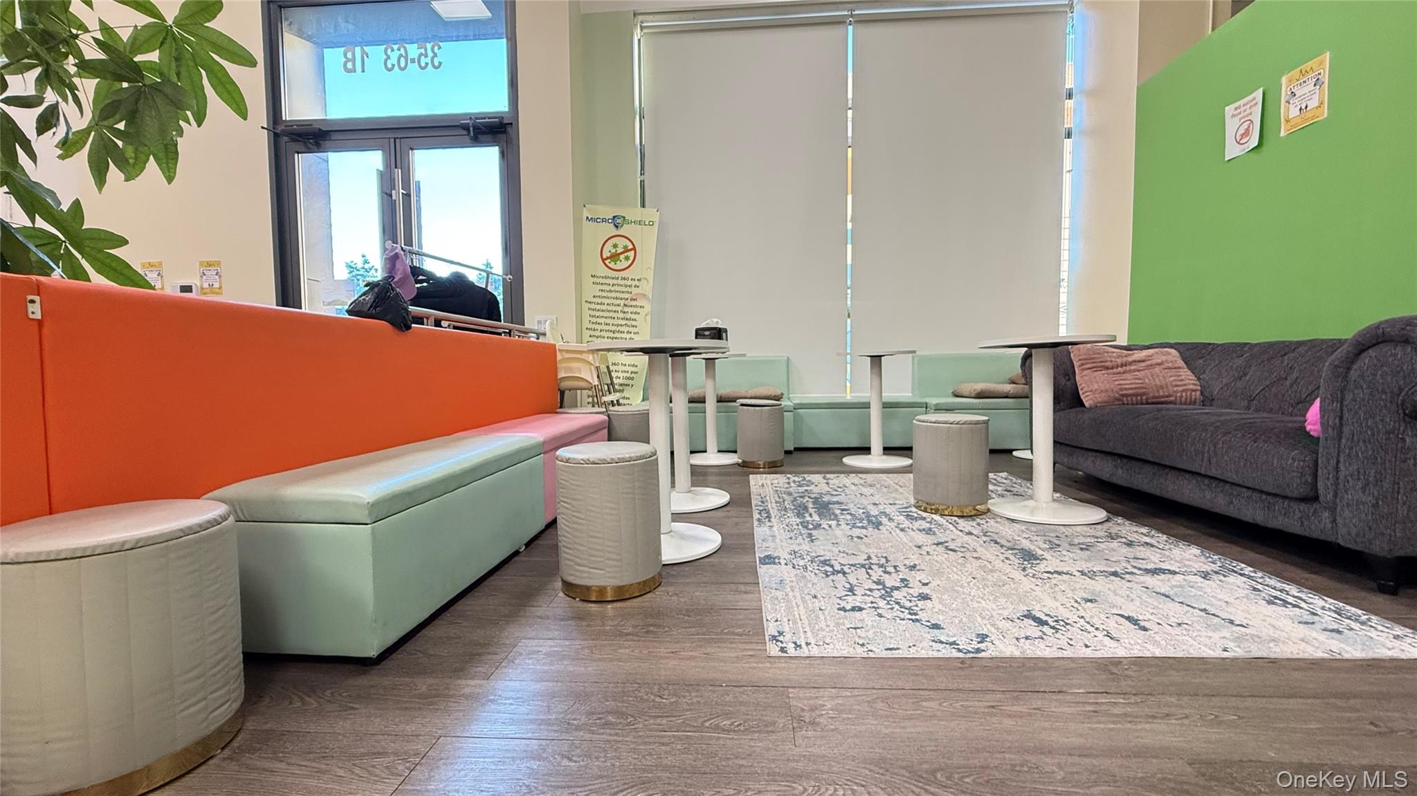 #3 photo, 9501 37th Avenue, Куинс ‖ Jackson Heights , NY 11372