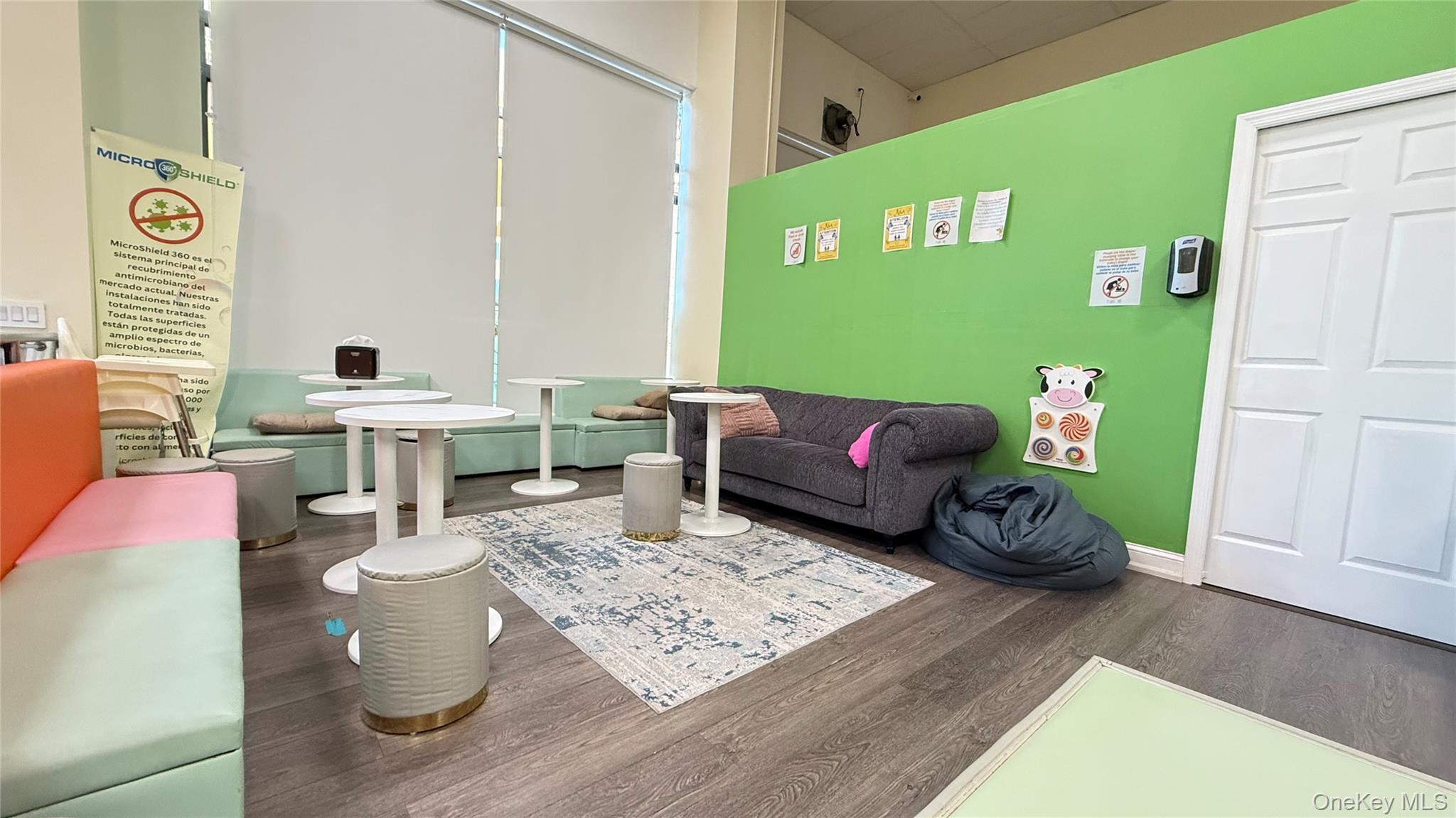 #7 photo, 9501 37th Avenue, Куинс ‖ Jackson Heights , NY 11372