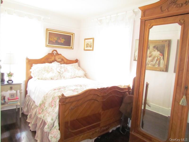 #10 photo, 29 Ash Street, ناسو Locust Valley , NY 11560