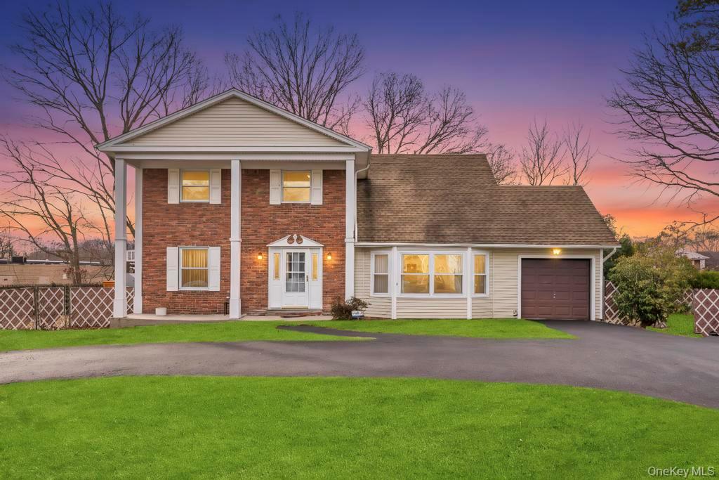 #1 photo, 2 Martin Street, Саффолк ‖ Coram , NY 11727