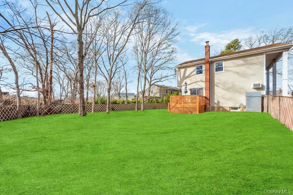 #3 photo, 2 Martin Street, Саффолк ‖ Coram , NY 11727