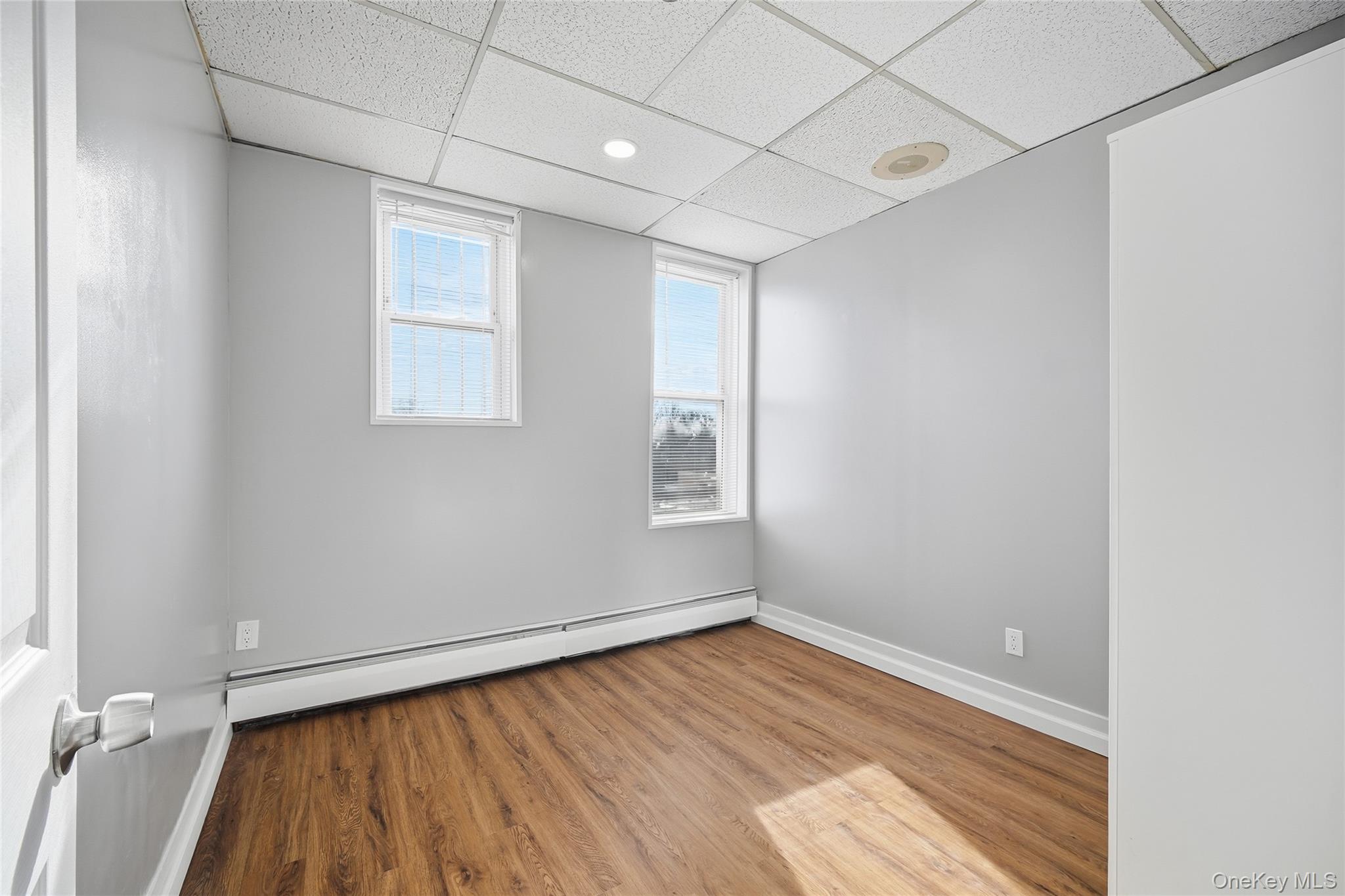 #10 photo, 32B Main, Bay Shore , NY 11706