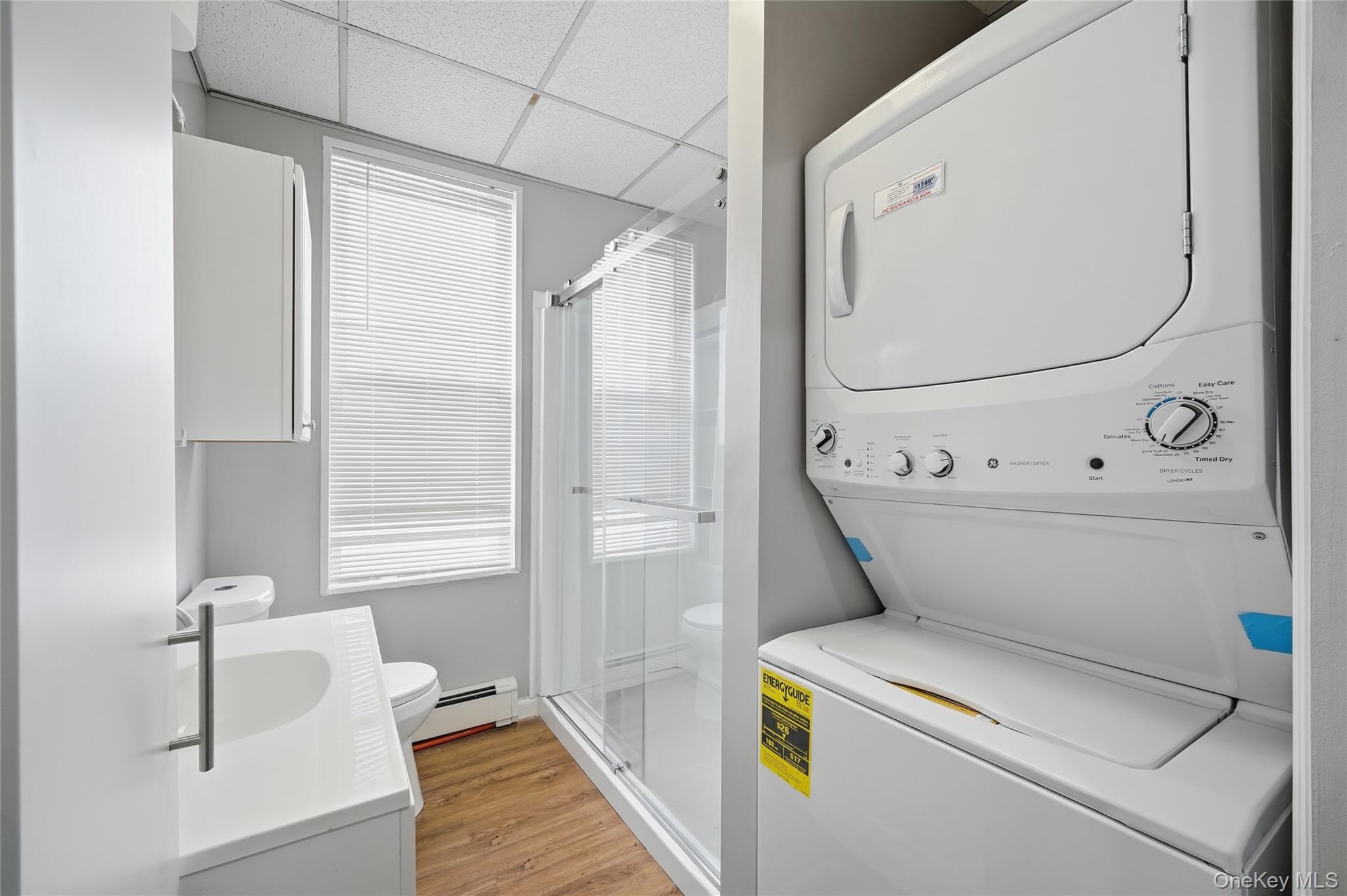 #15 photo, 32B Main, Bay Shore , NY 11706