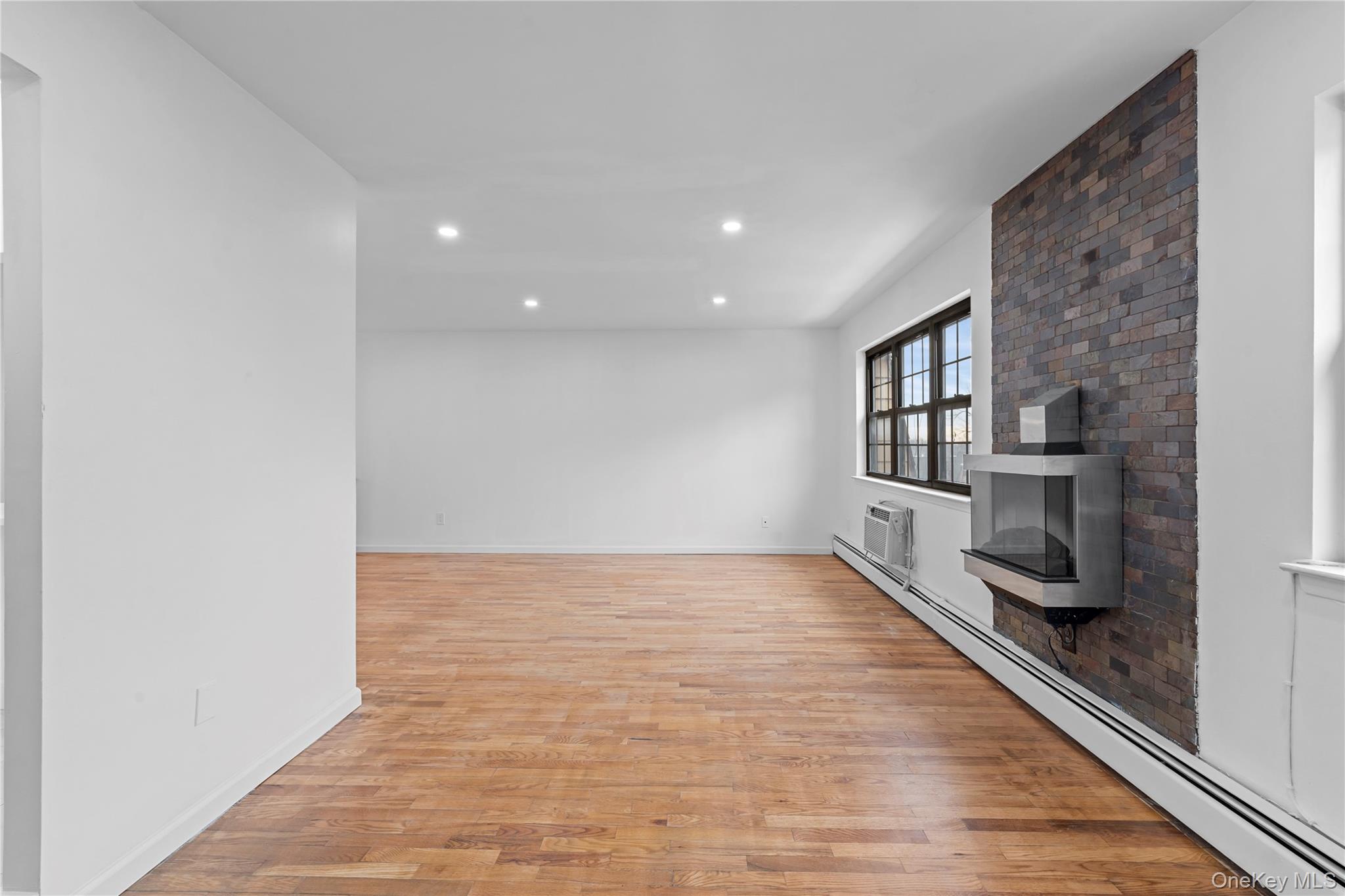 #11 photo, 8430 98th Street, Куинс ‖ Woodhaven , NY 11421