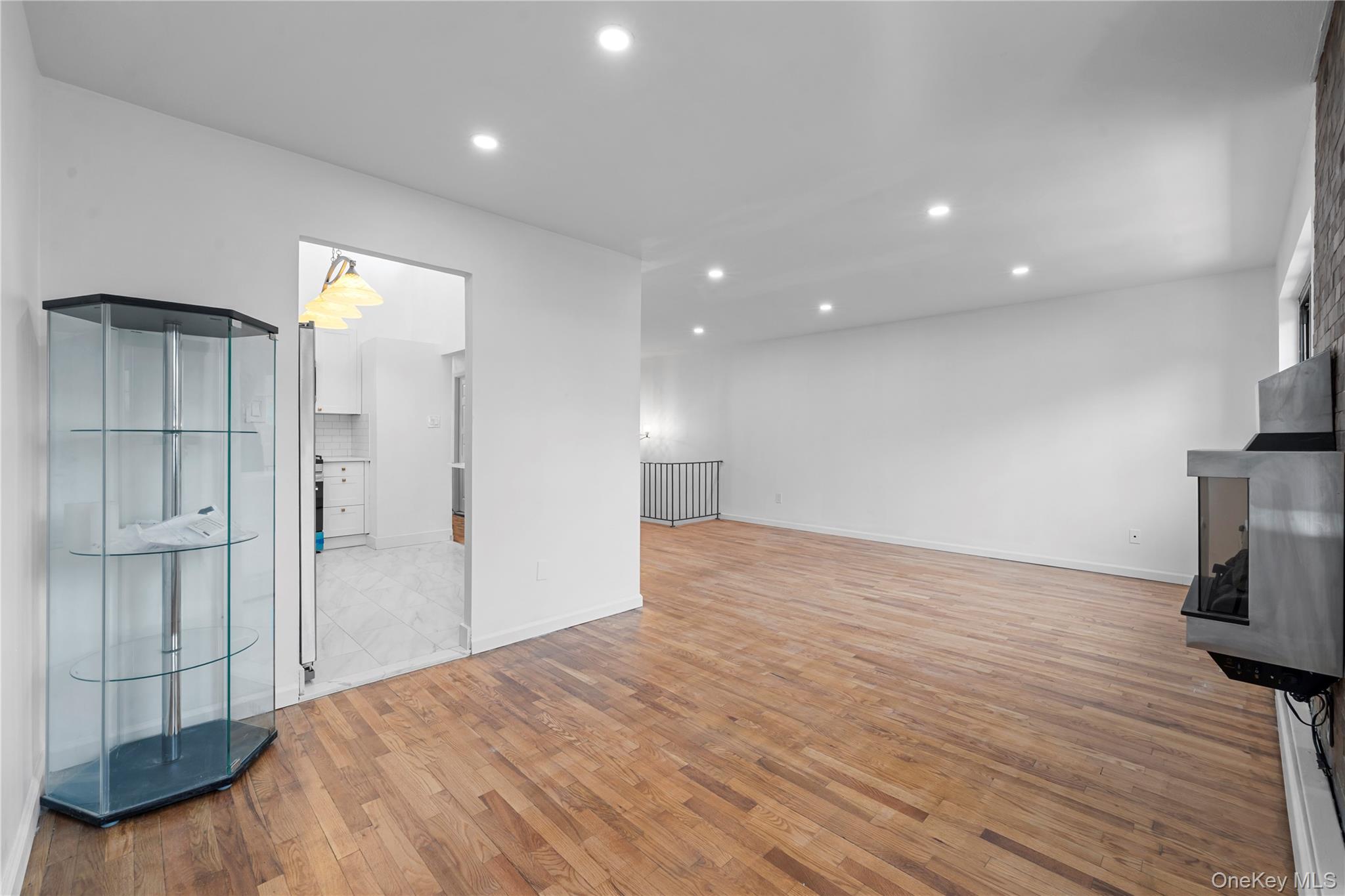 #8 photo, 8430 98th Street, Куинс ‖ Woodhaven , NY 11421