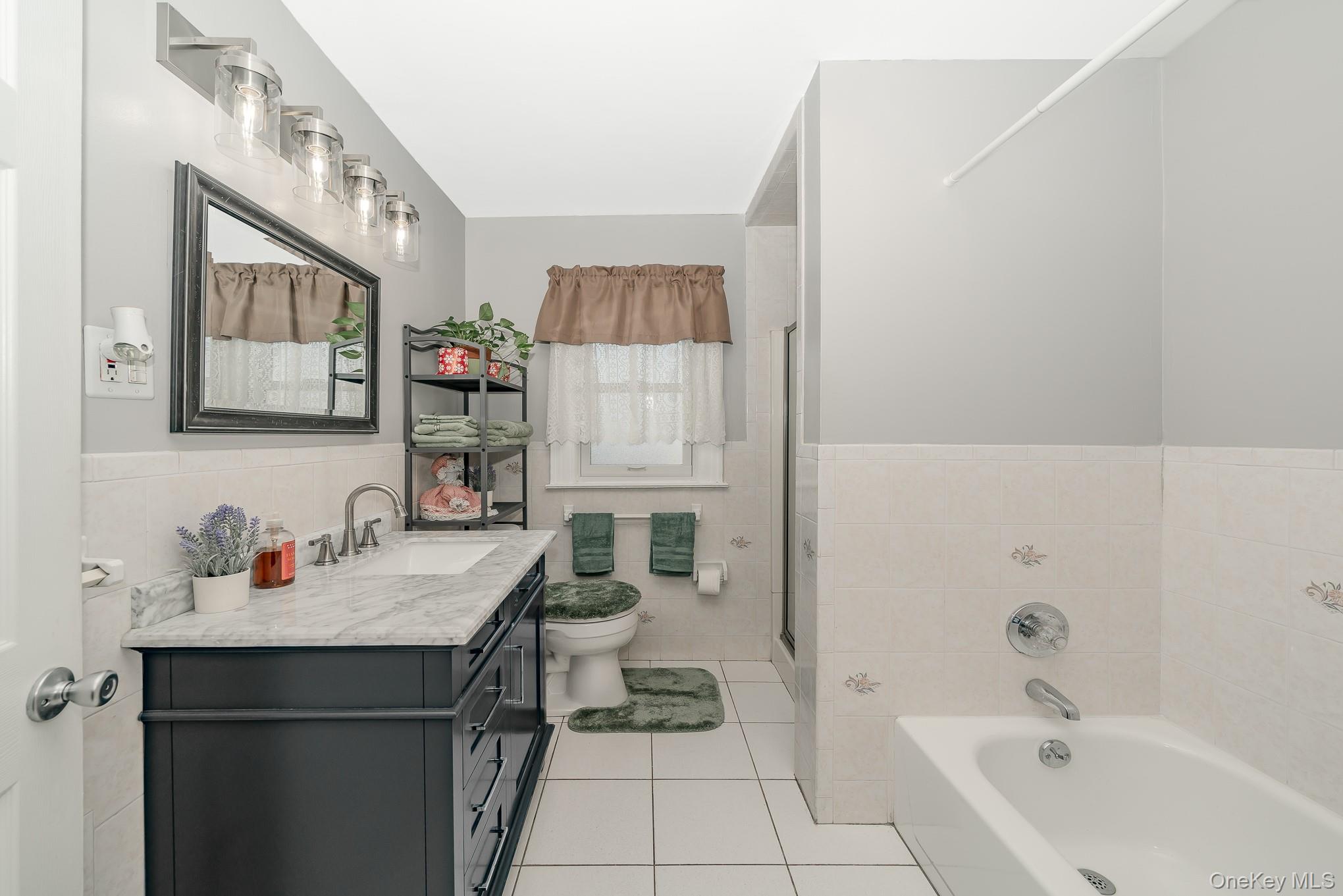 #15 photo, 347 Wellington Road, ناسو Mineola , NY 11501