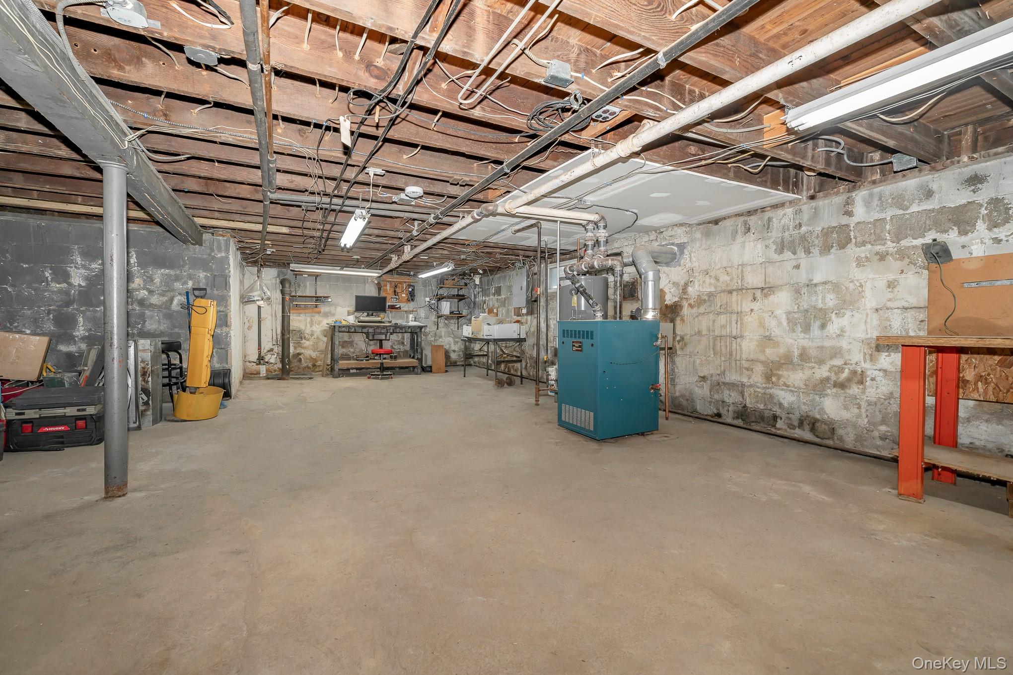 #20 photo, 347 Wellington Road, ناسو Mineola , NY 11501