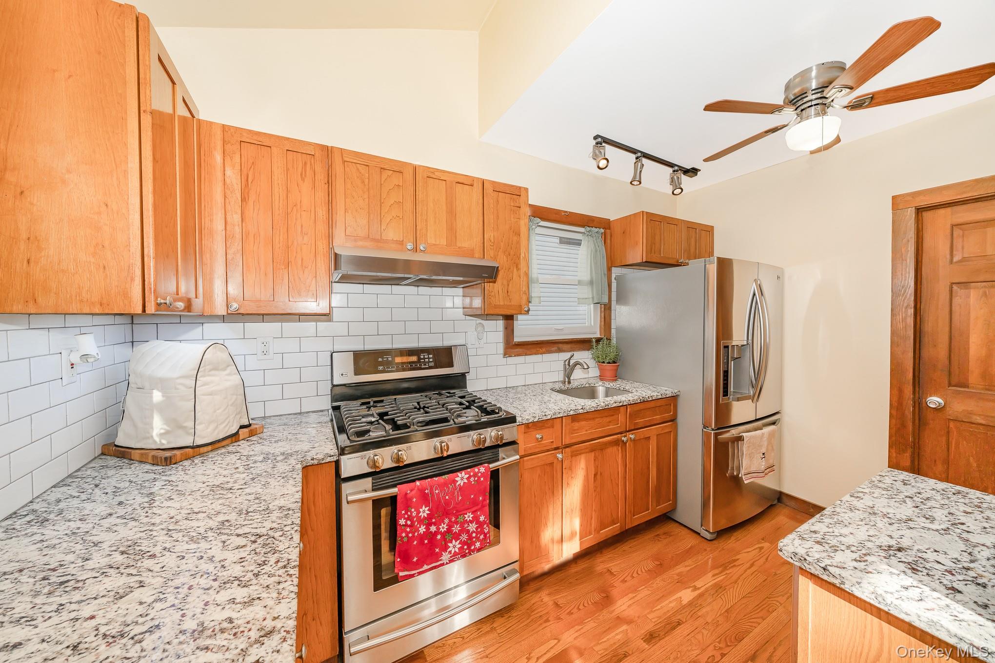 #8 photo, 347 Wellington Road, ناسو Mineola , NY 11501