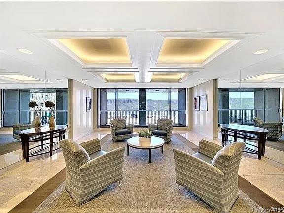 #3 photo, 1085 Warburton Avenue, 纽约州 Yonkers , NY 10701