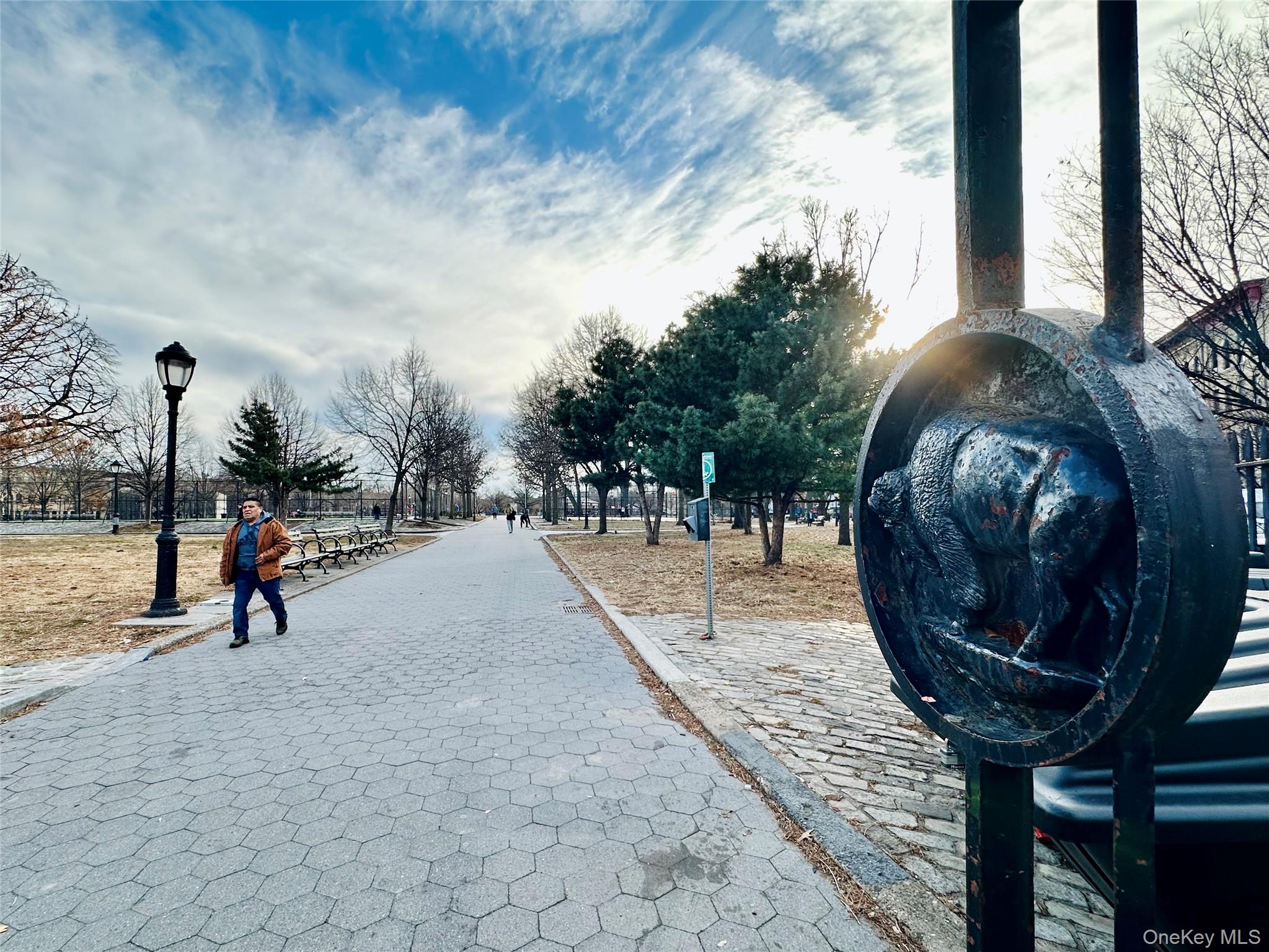 #5 photo, 81 Irving Avenue, Brooklyn , NY 11237