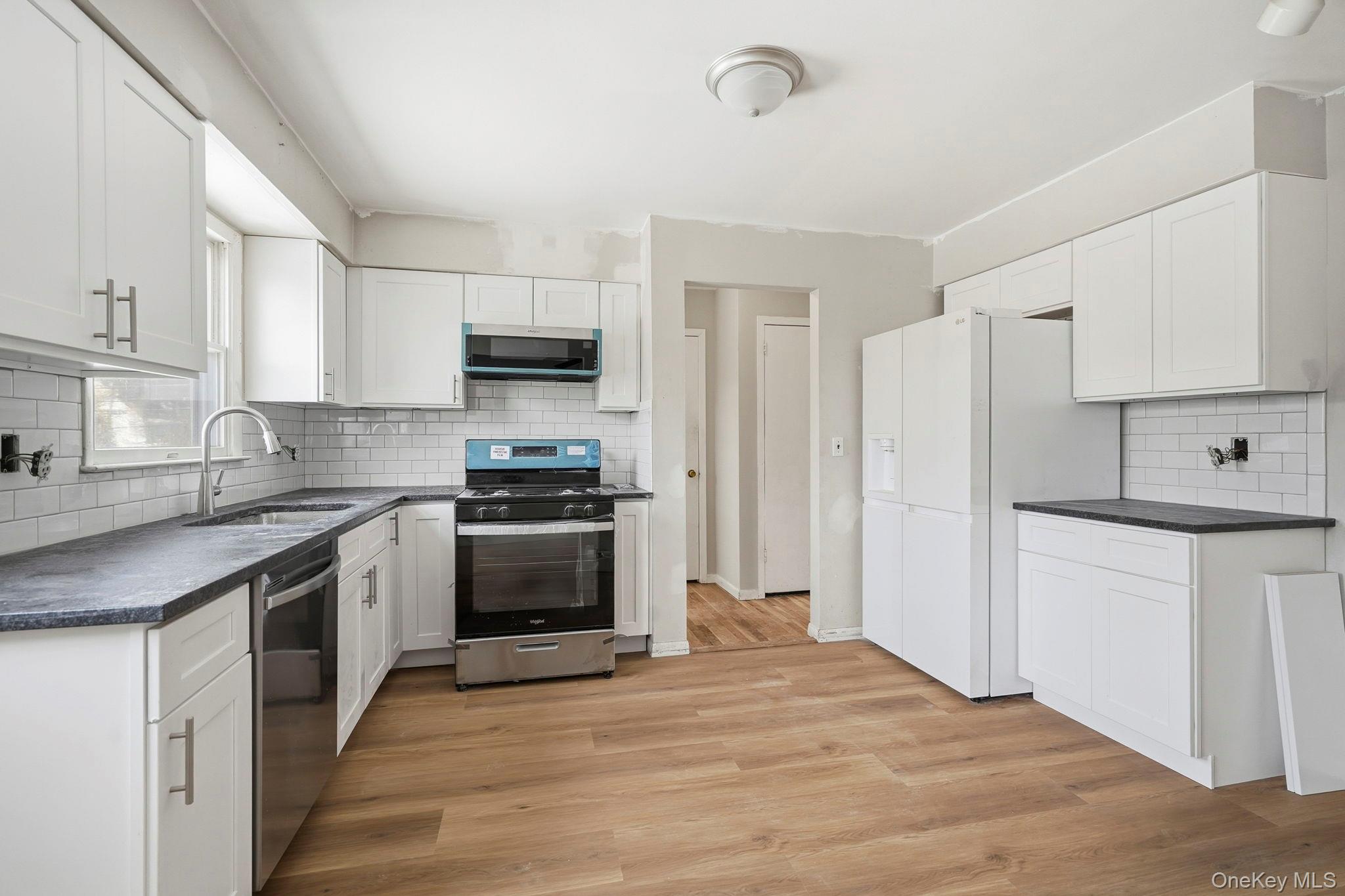 #12 photo, 55 Leroy Avenue, Valhalla , NY 10595