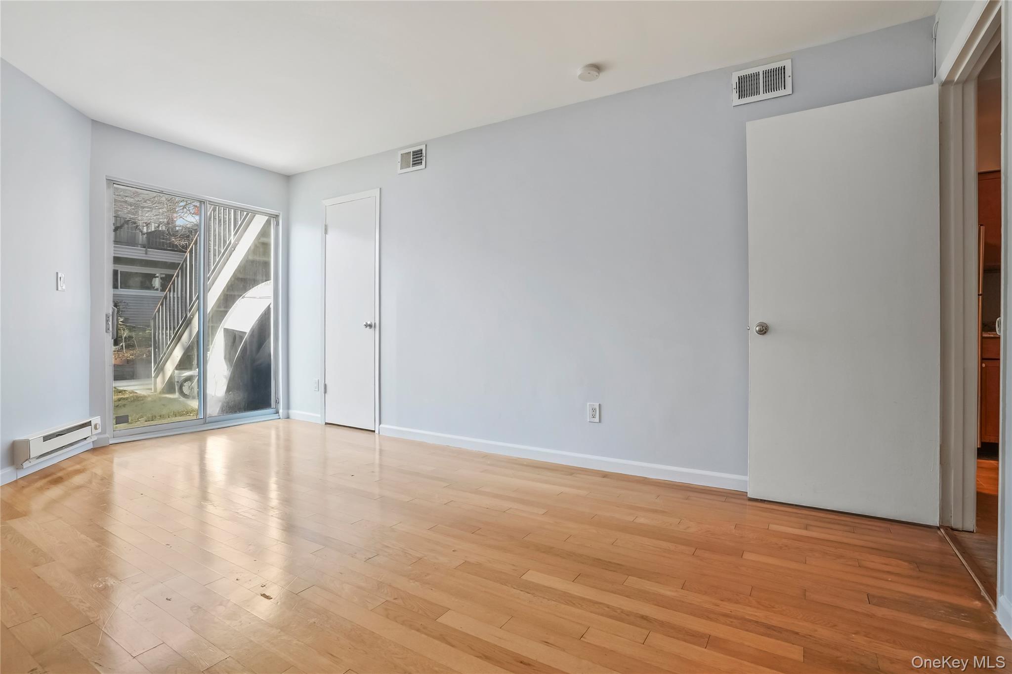 #20 photo, 208 Harris Road, Bedford , NY 10507