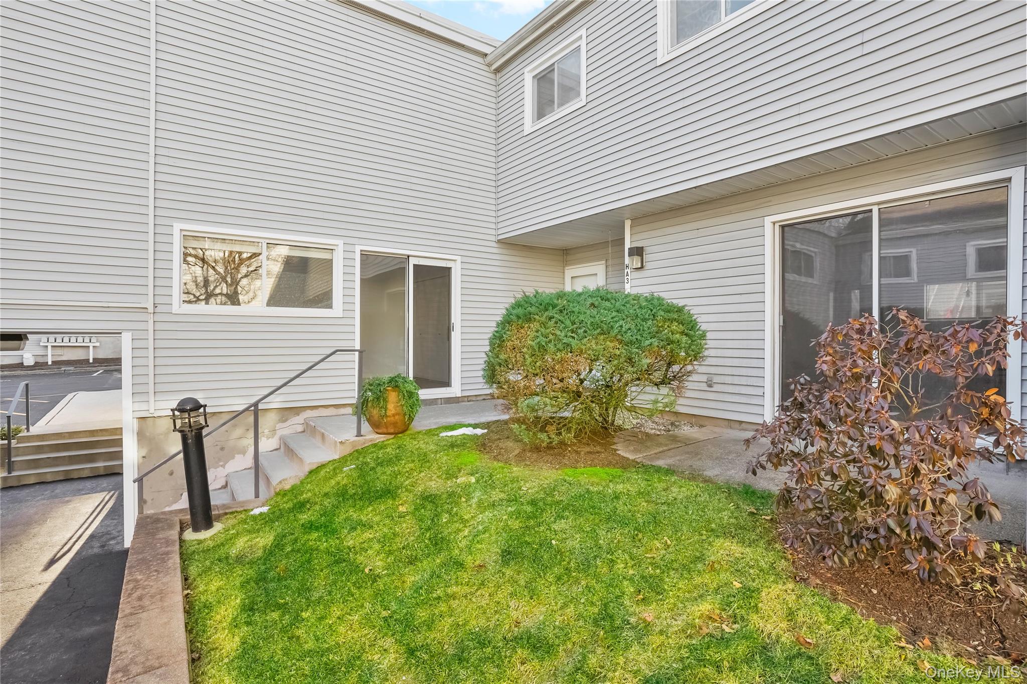 #7 photo, 208 Harris Road, Bedford , NY 10507