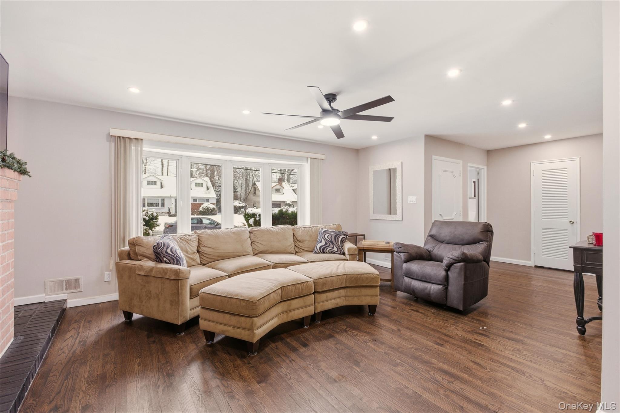 #9 photo, 258 Holt Drive, Pearl River , NY 10965