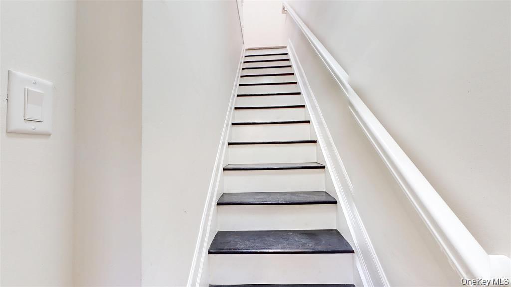 #3 photo, 549 Ashford Street, 브루클린 Brooklyn , NY 11207