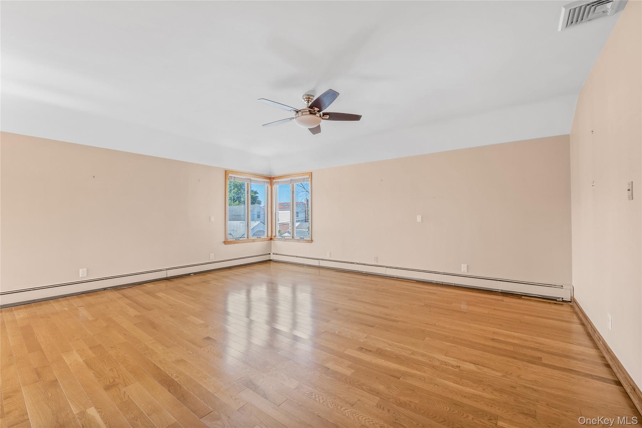 #7 photo, 145-53 9 Avenue, 皇后区 白石镇 Whitestone , NY 11357