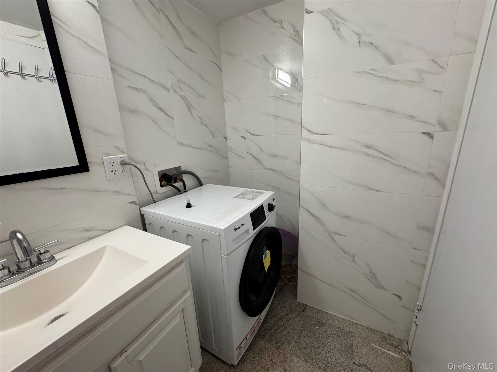 #7 photo, 139-35 35 Avenue, Flushing , NY 13354