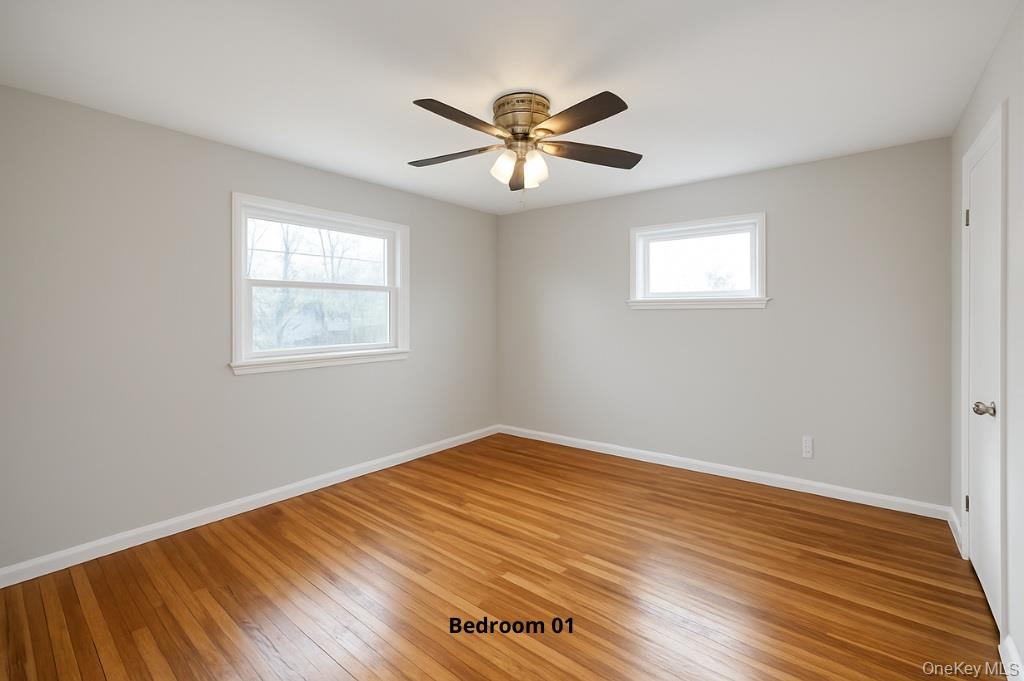 #12 photo, 741 Taylor Avenue, सफ़ोक काउंटी East Patchogue , NY 11772