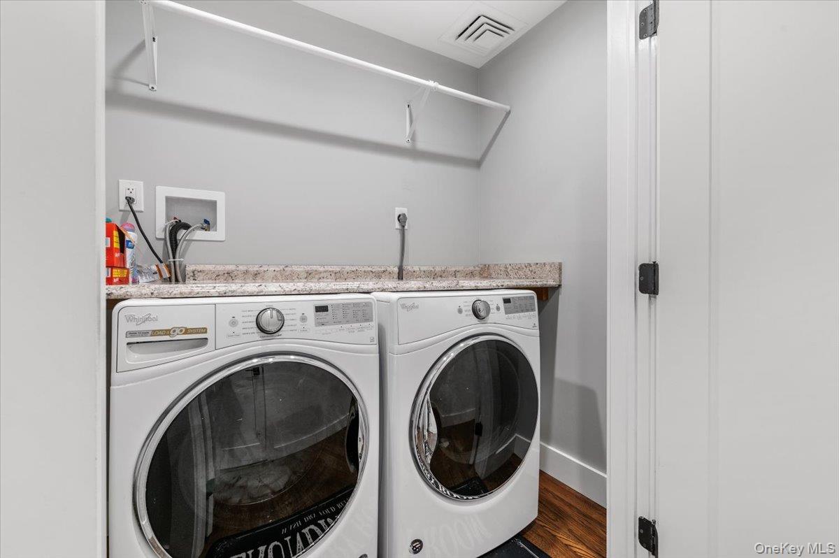 #18 photo, 320 Clearview Lane, מחוז נסאו Massapequa , NY 11758